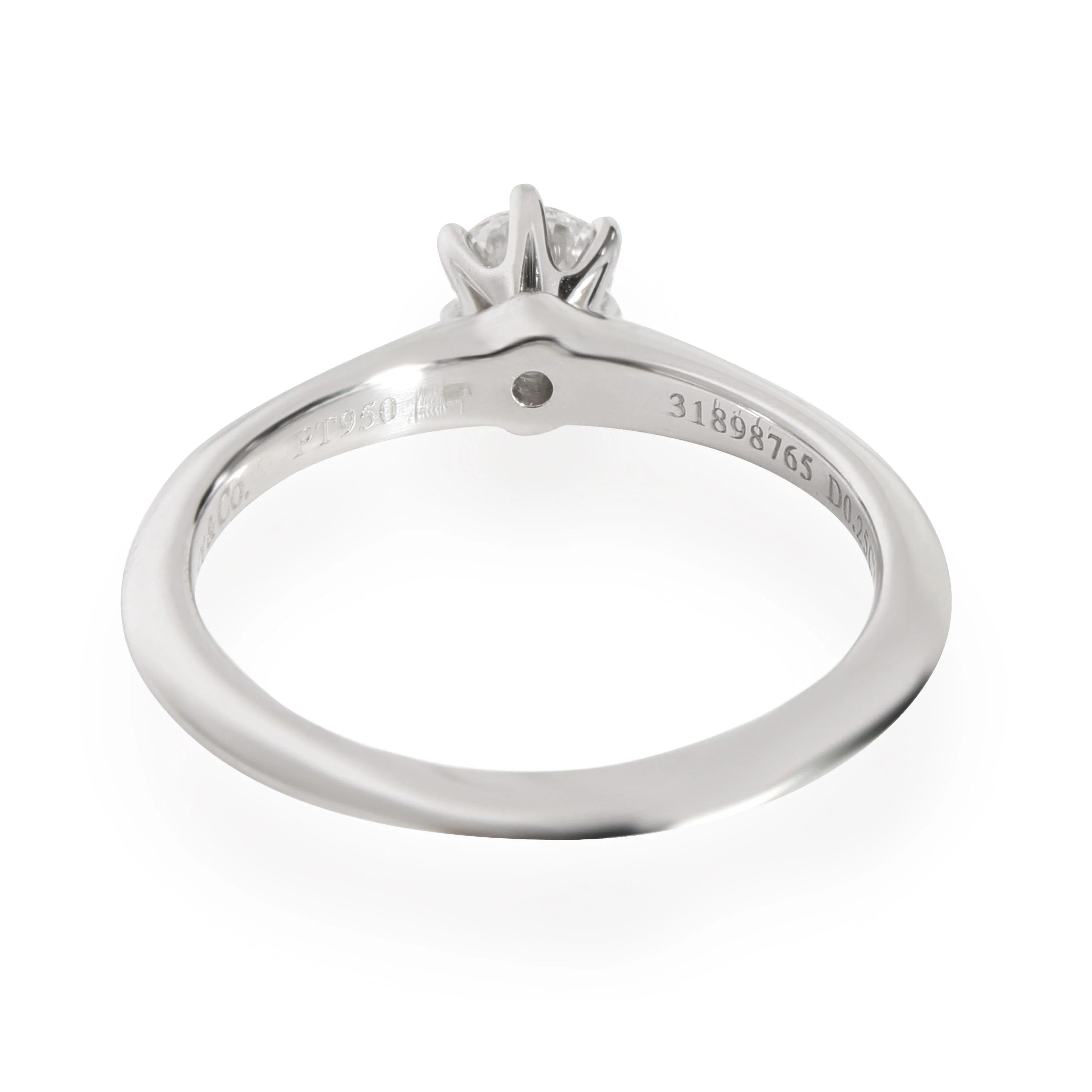 Solitaire Diamond Engagement Ring in Platinum G VS1 0.25 CT - Image 4