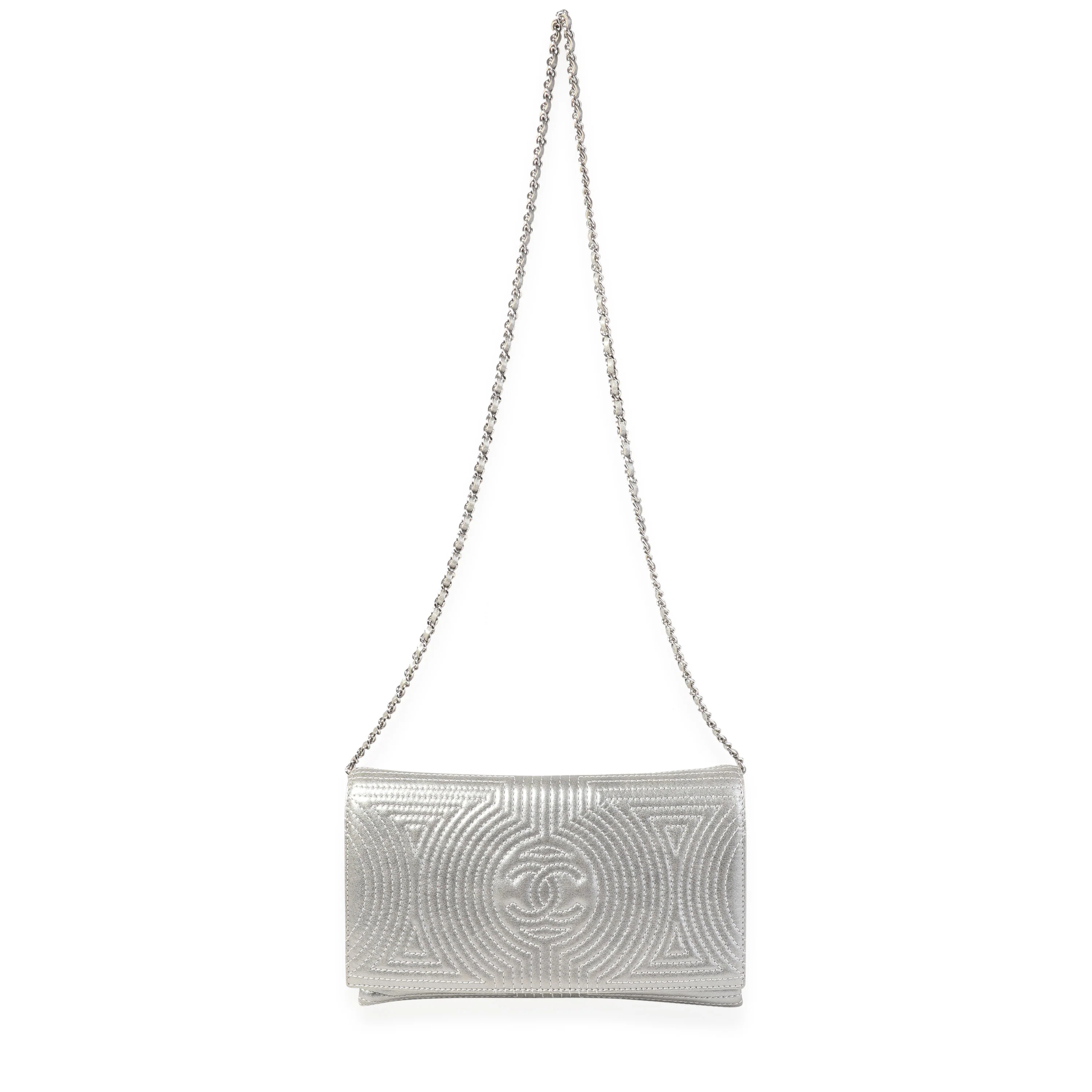 Chanel Metallic Lambskin Korean Garden Clutch On Chain - Image 4