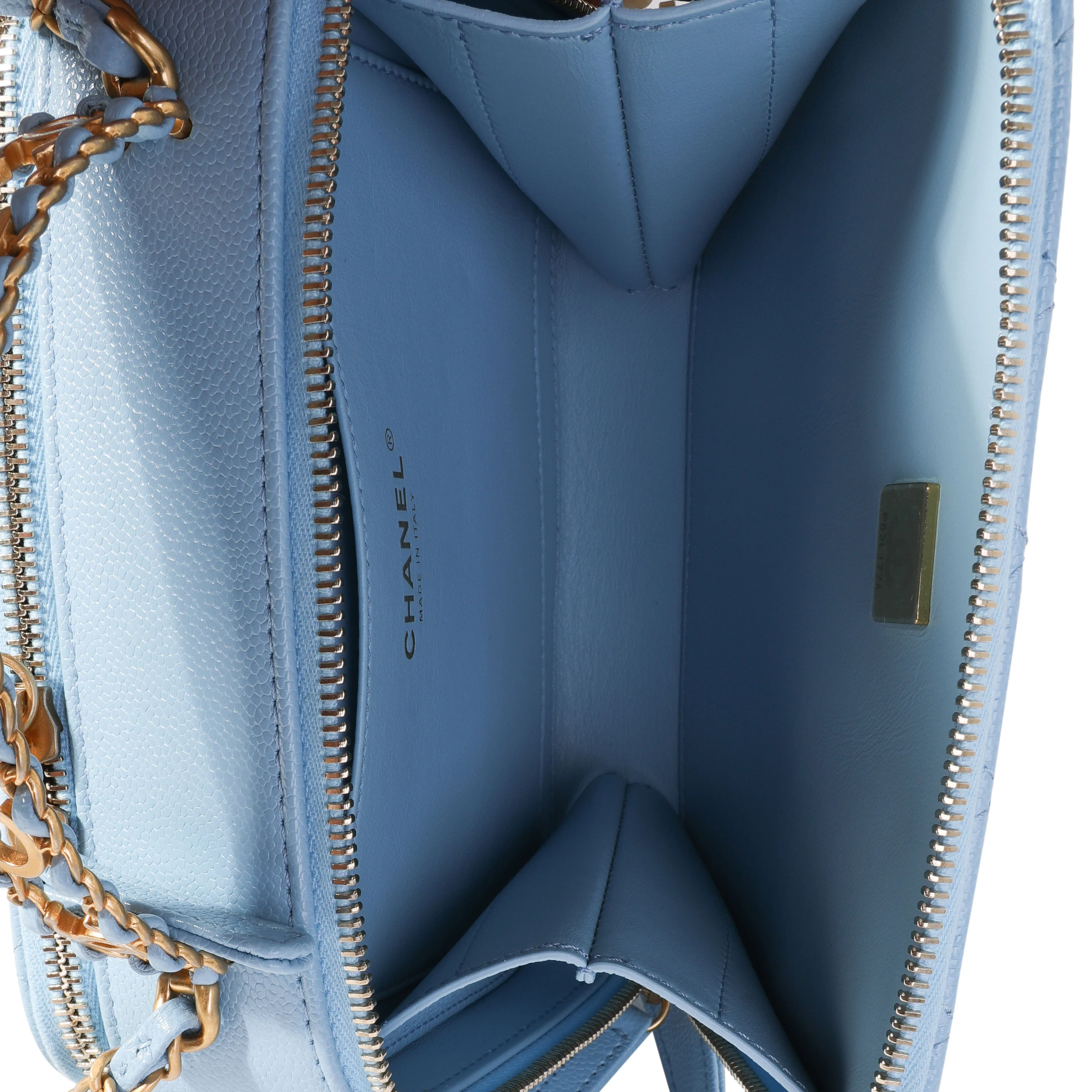 Chanel Light Blue Quilted Caviar Chanel Top Handle Vanity Case - Image 7