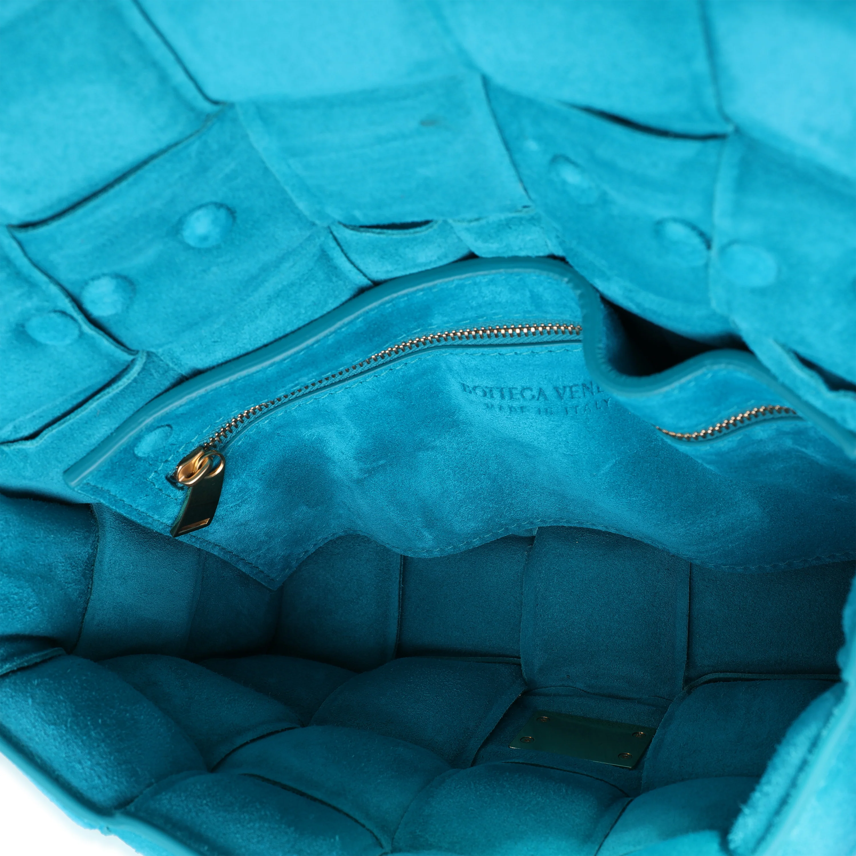Bottega Veneta Blaster Maxi Intrecciato Suede Padded Chain Cassette Bag - Image 3