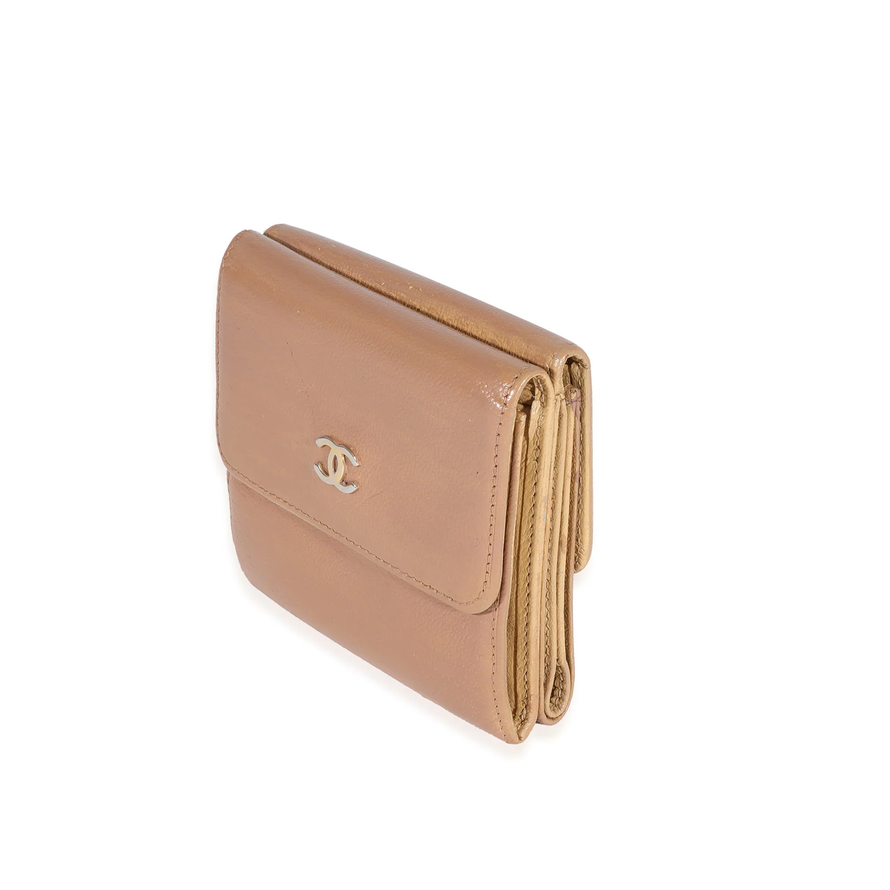 Chanel Beige Goatskin Double Flap Compact Wallet - Image 2
