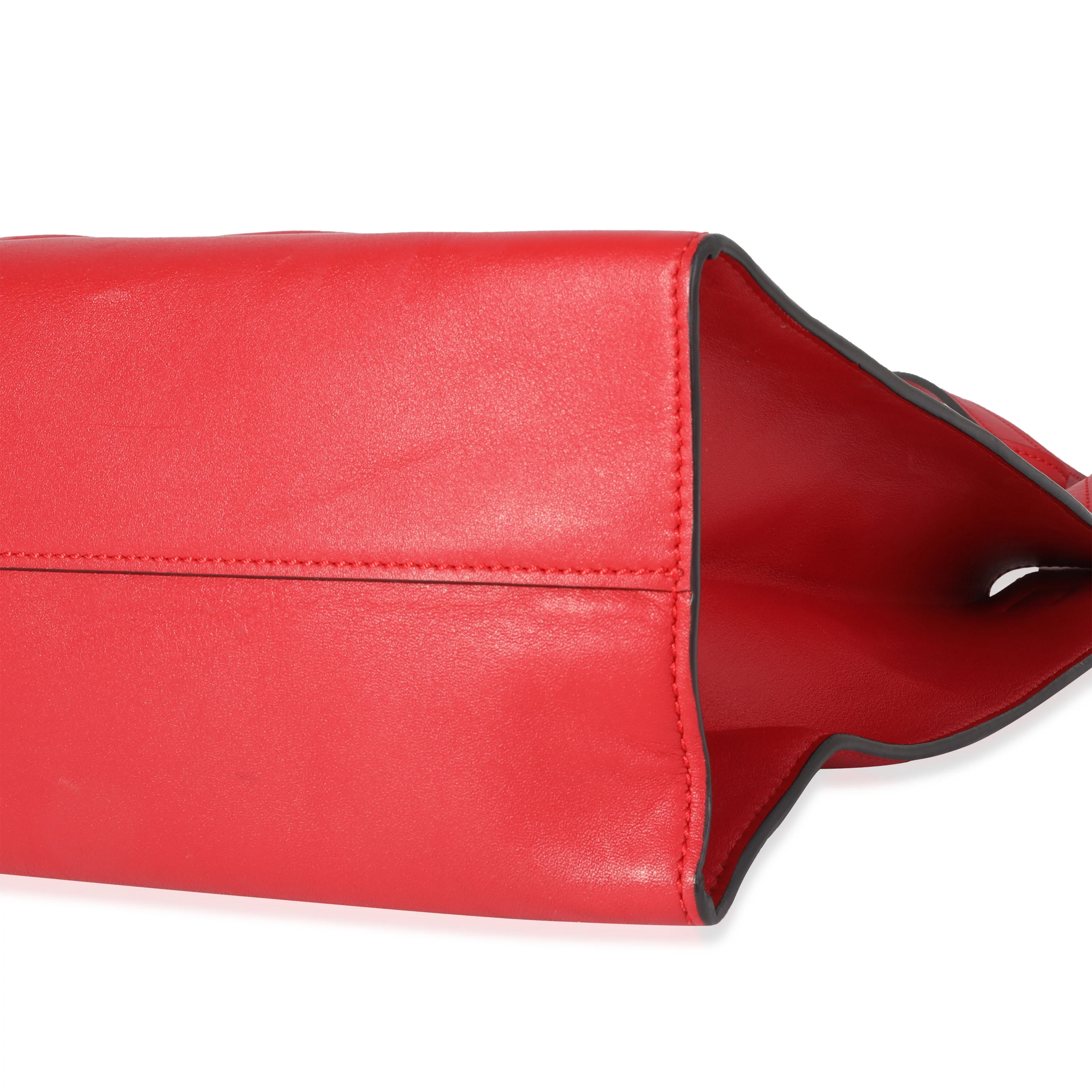 Gucci Red Leather Embossed Logo Tote - Image 7