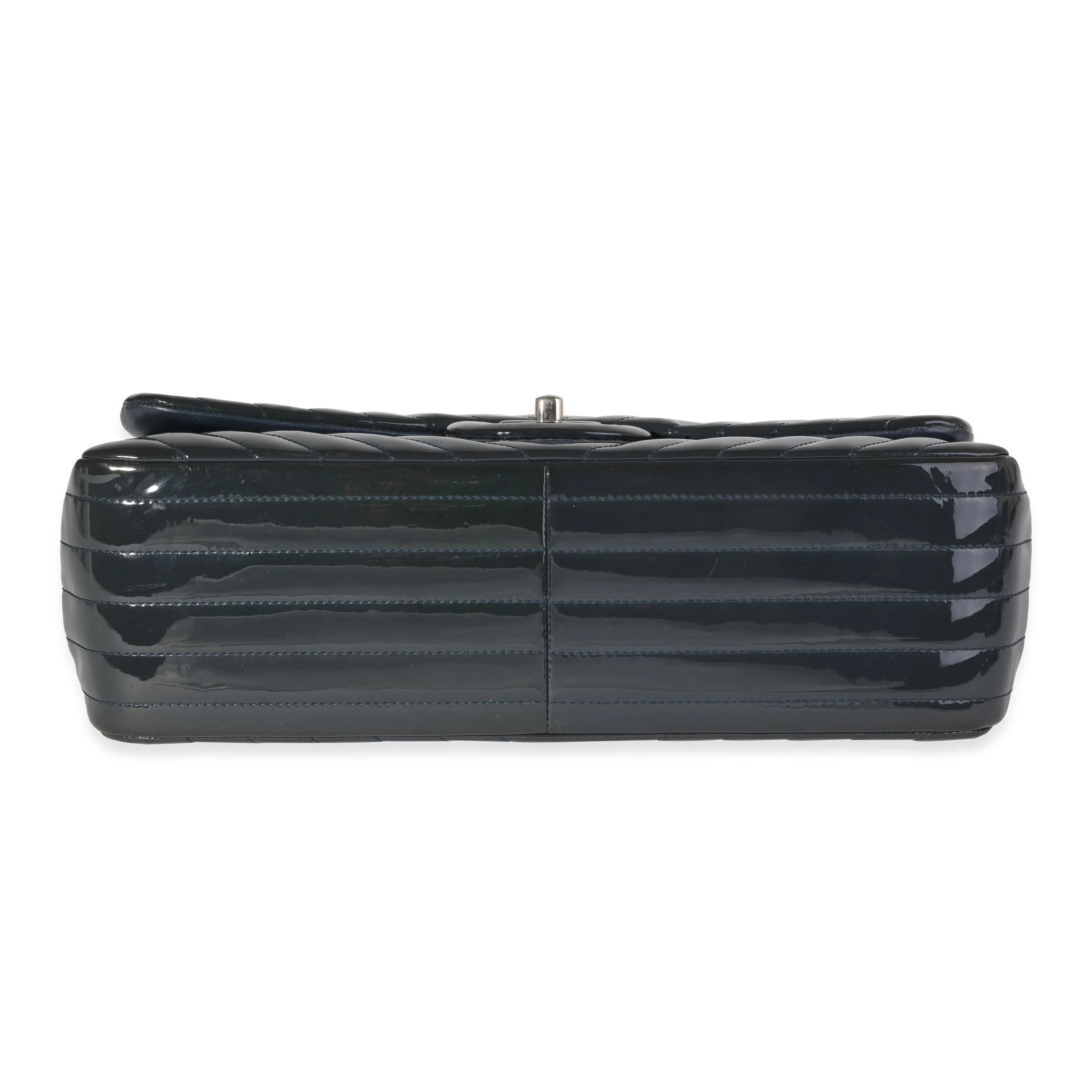 Chanel Navy Chevron Quilted Patent Jumbo Classic Double Flap Bag - Image 5