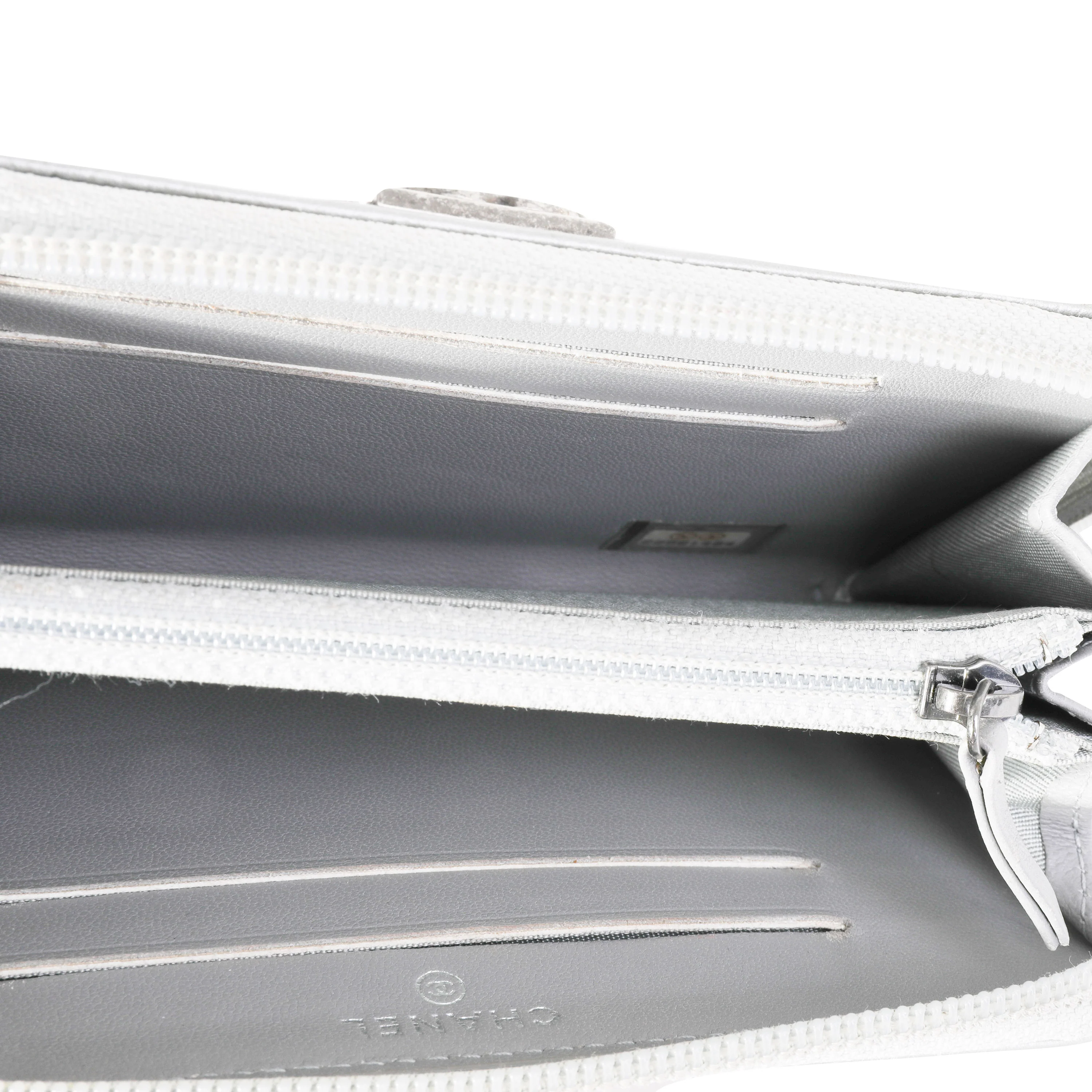 Chanel Silver Chevron Quilted Zip-Around Boy Wallet - Image 7