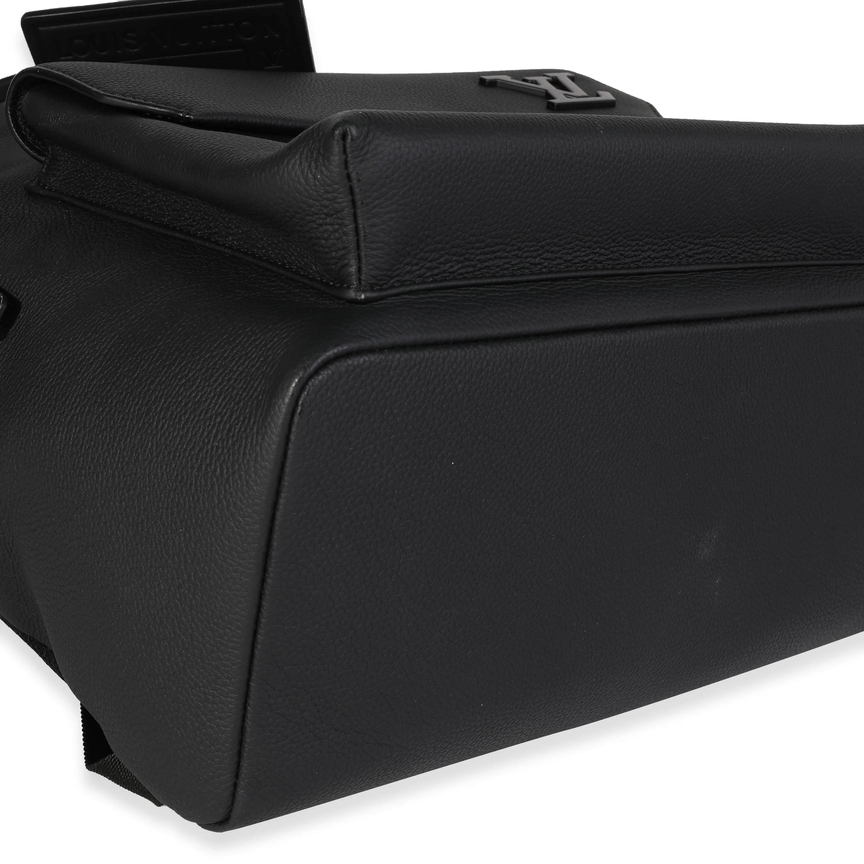 Black Aerogram Leather New Backpack - Image 5