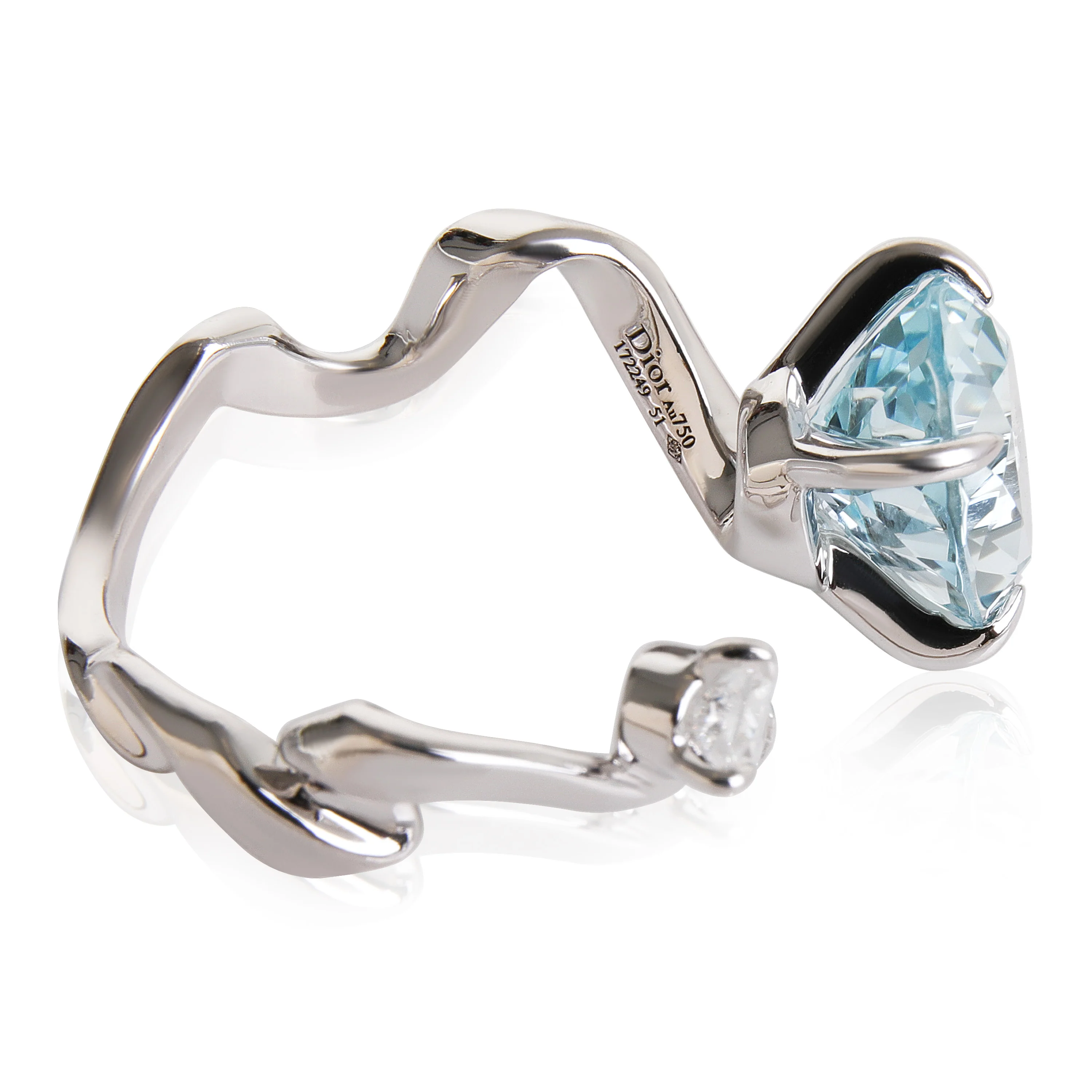 Dior Diorama Precieuse Diamond Aquamarine Ring in 18k White Gold D VS1 0.33 CTW - Image 2