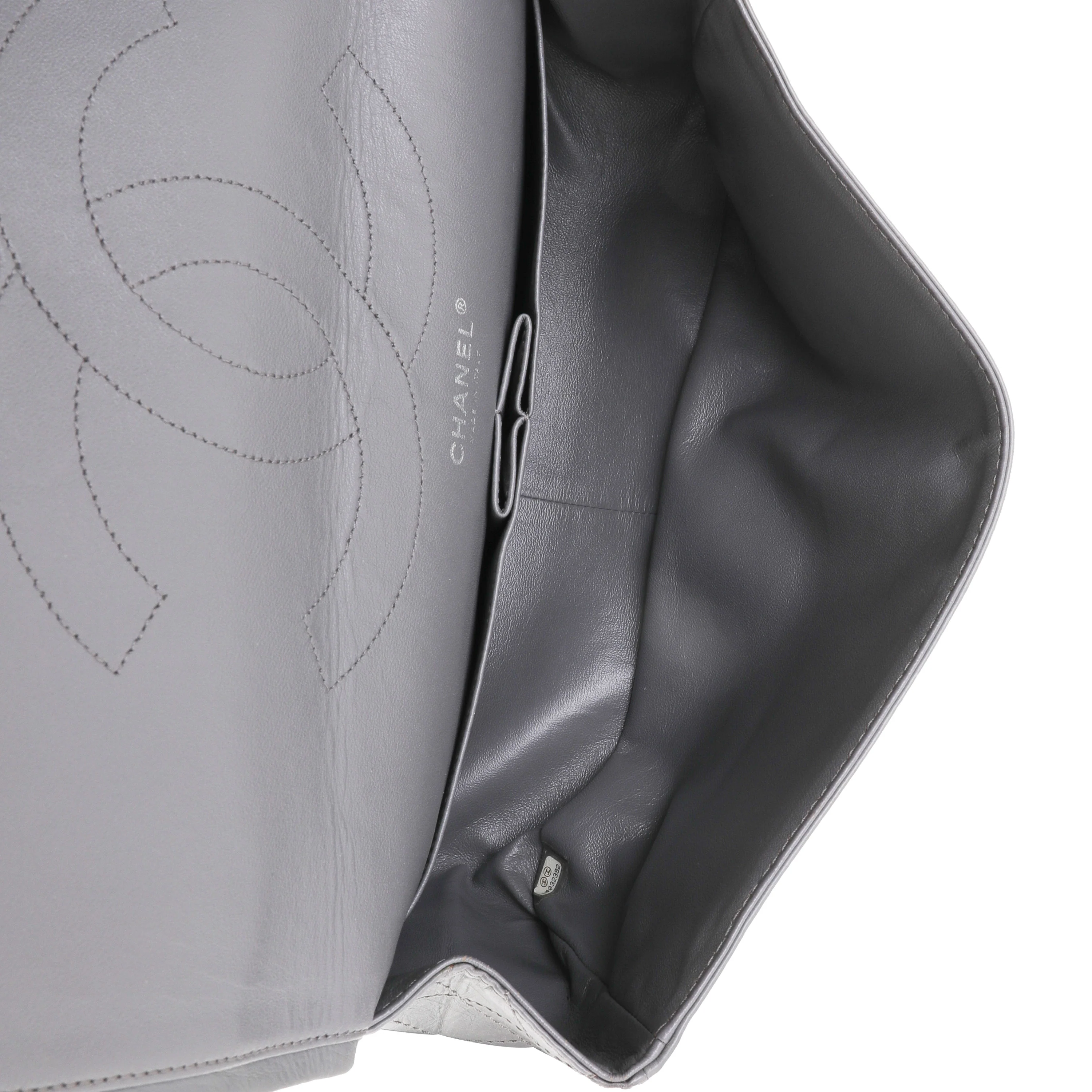 Gray Quilted Aged Calfskin Reissue 2.55 227 Double Flap Bag - Image 8