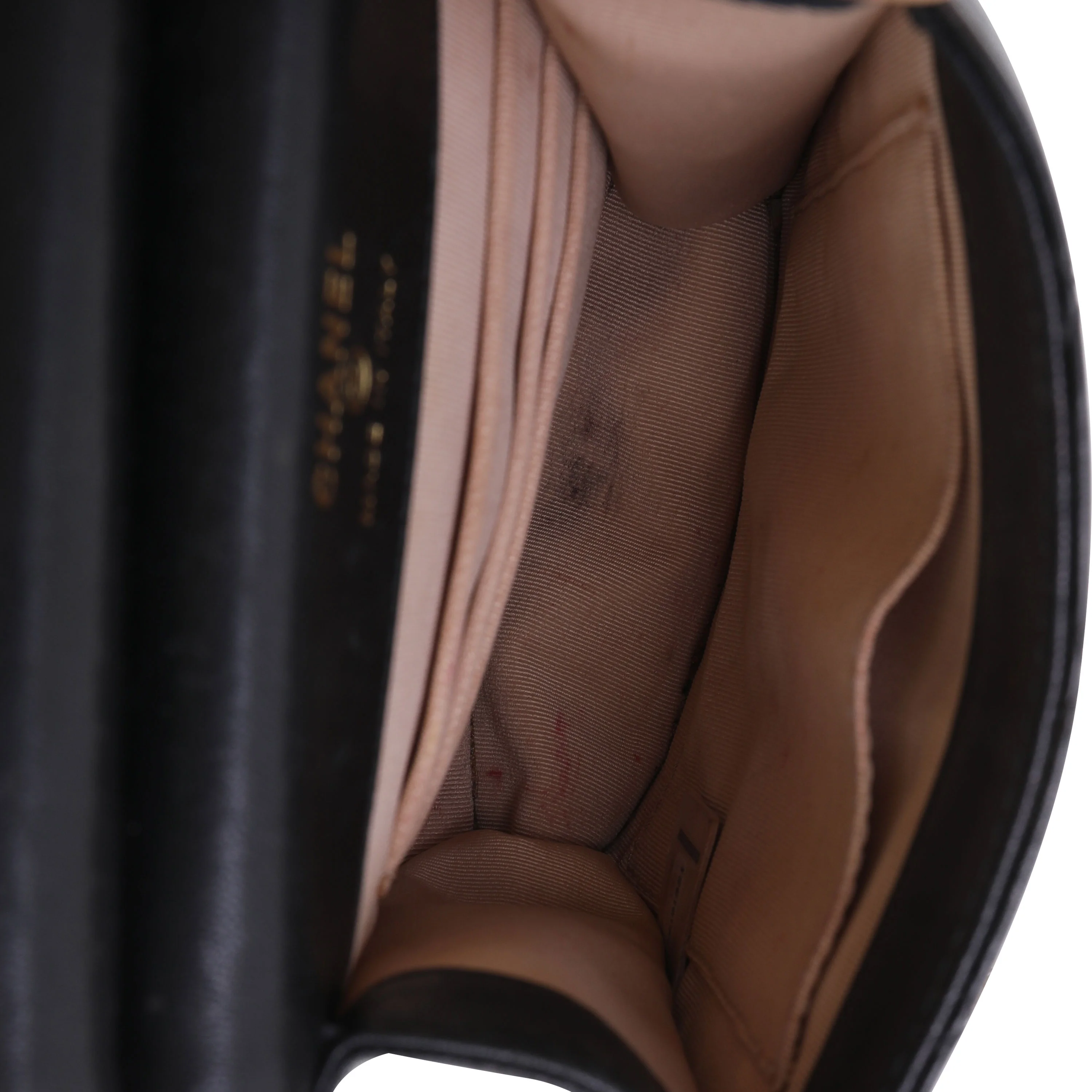 Chanel Black Quilted Goatskin Chic Pearls Crossbody - Image 8