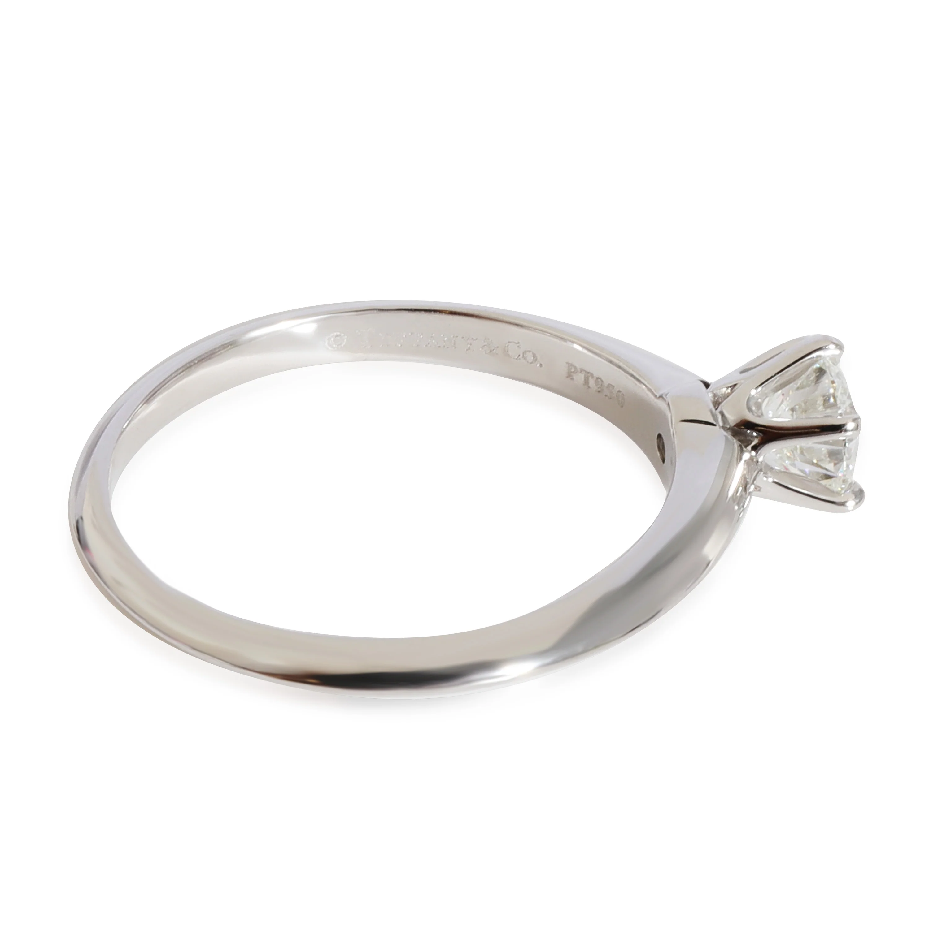 Tiffany & Co. Solitaire Ring in Platinum G VVS2 0.63 CTW - Image 2