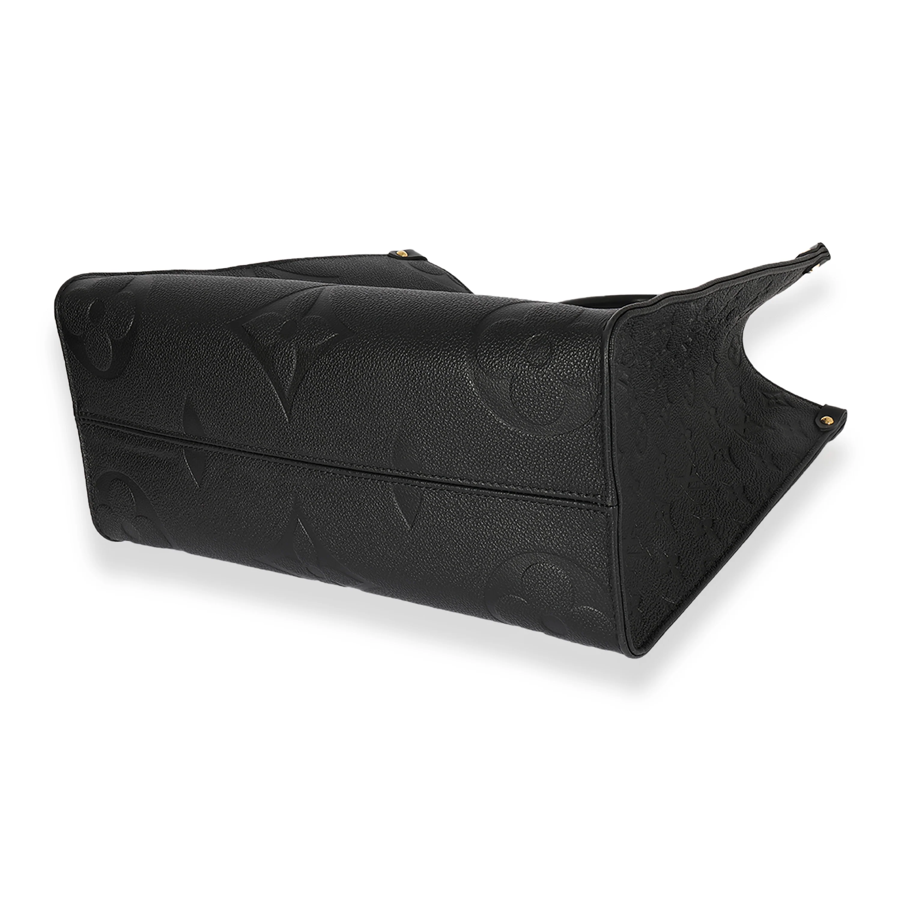 Louis Vuitton Black Empreinte Monogram Giant Onthego MM - Image 6