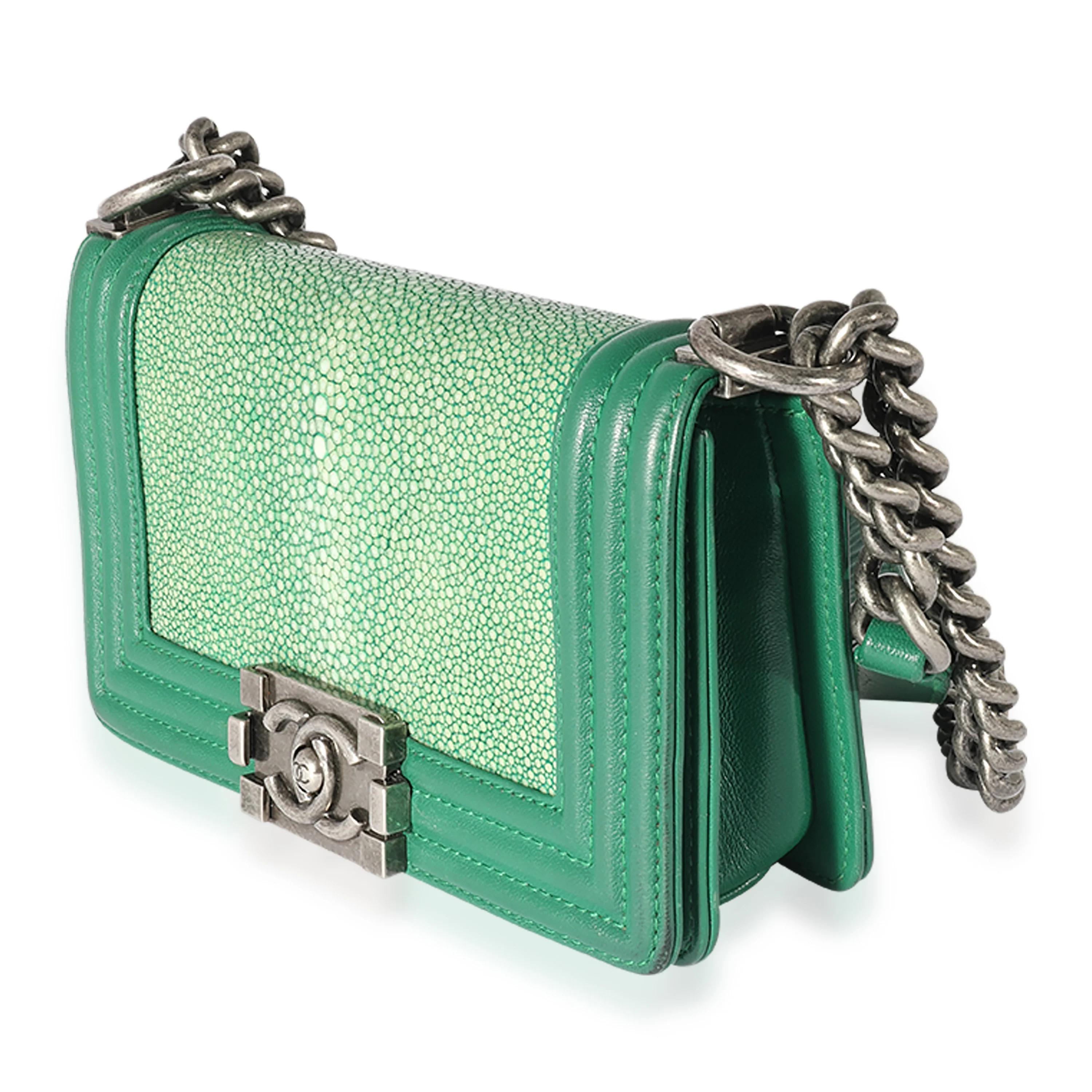 Chanel Green Stingray & Lambskin Small Boy Bag - Image 2