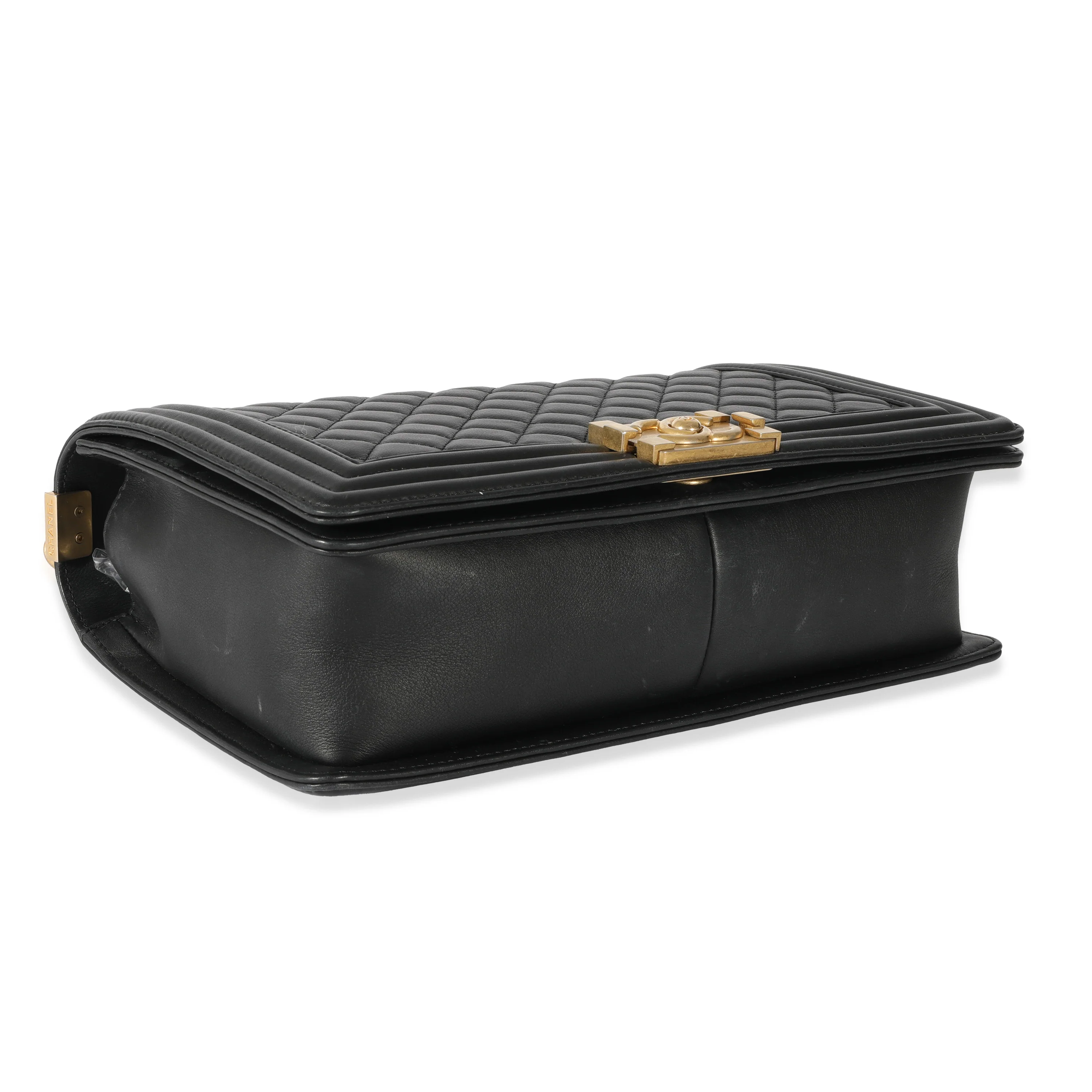 Chanel Black Quilted Lambskin Medium Boy Bag - Image 4