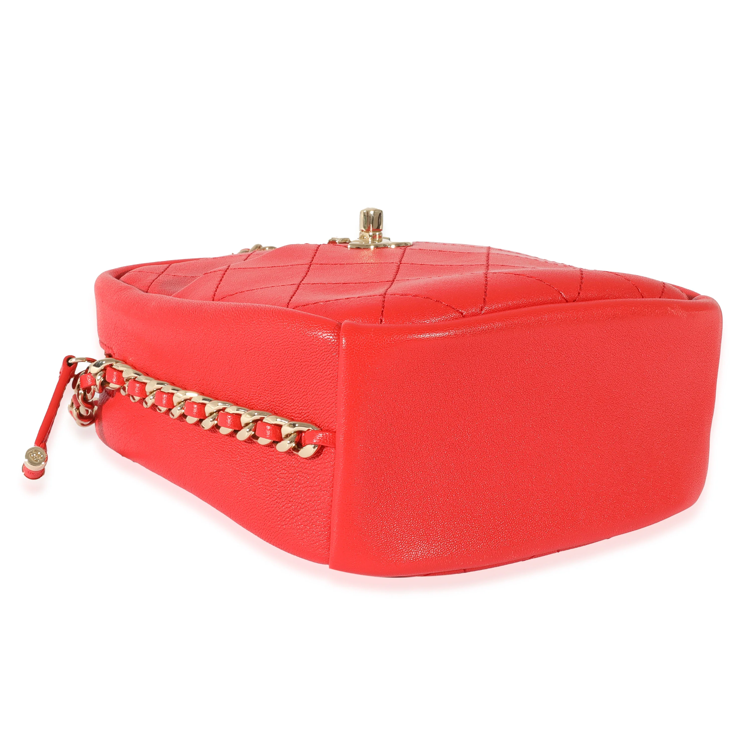 Chanel Casual Red Leather Trip North South Camera Case - Image 4