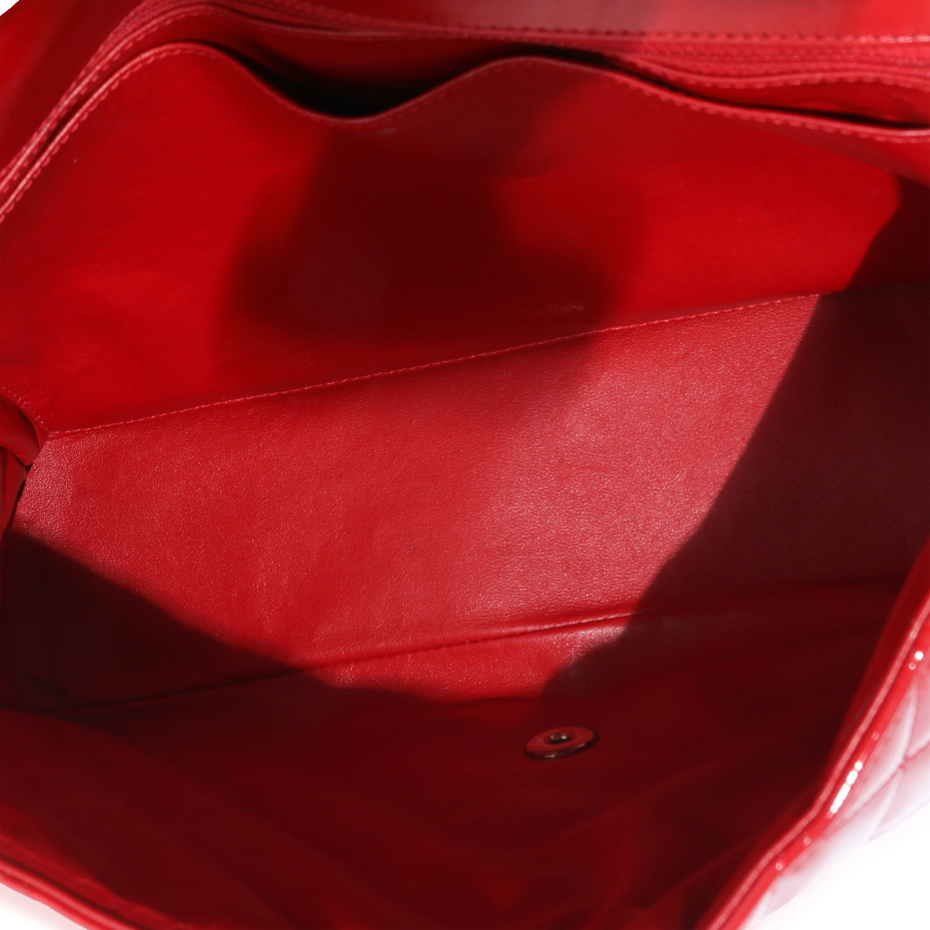 Chanel Red Patent Maxi Single Flap Bag - Image 8