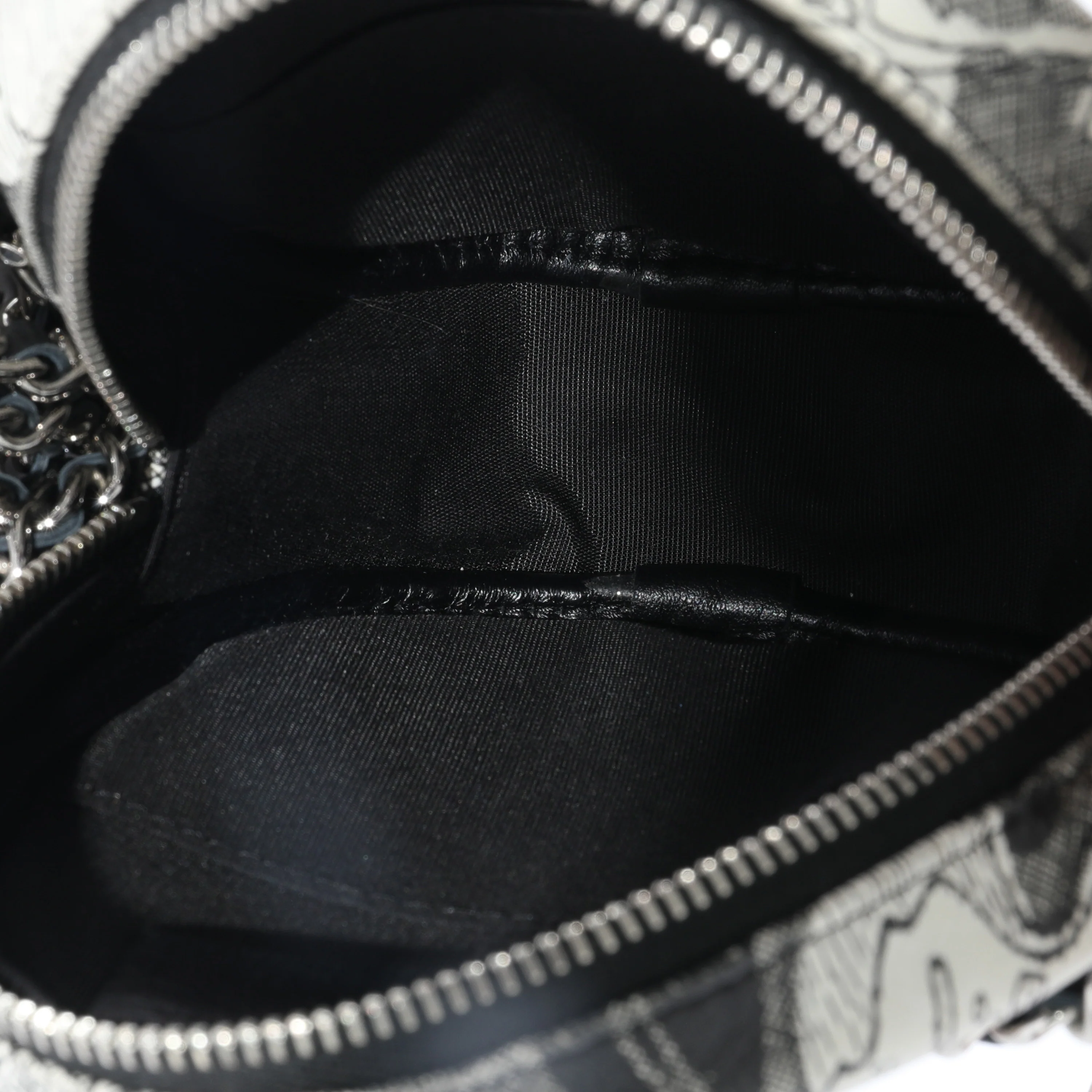 Chanel Black White Lambskin Floral CC Round Clutch With Chain - Image 8