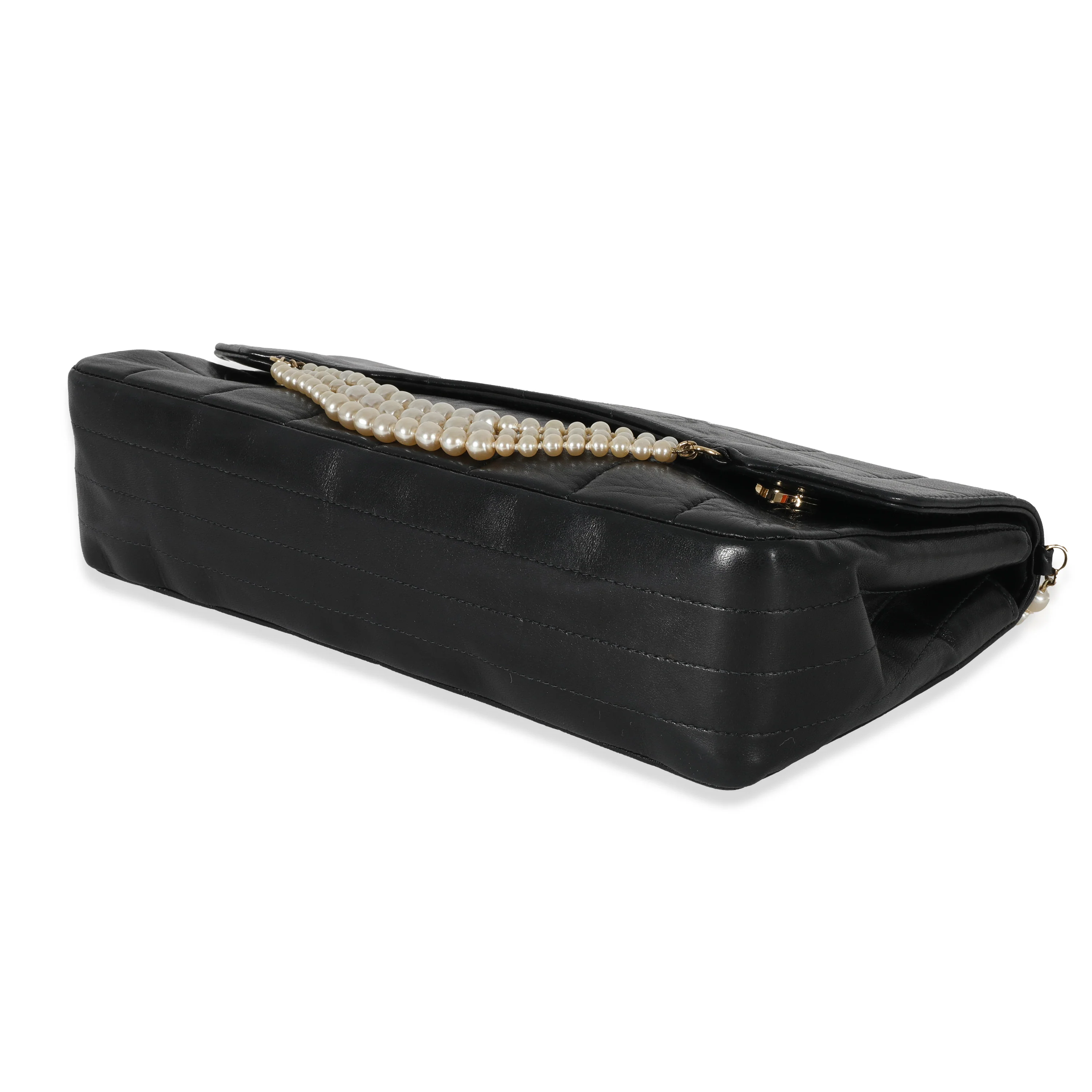 Chanel Vintage Black Lambskin Square Quilted Pearl Chain Clutch - Image 6