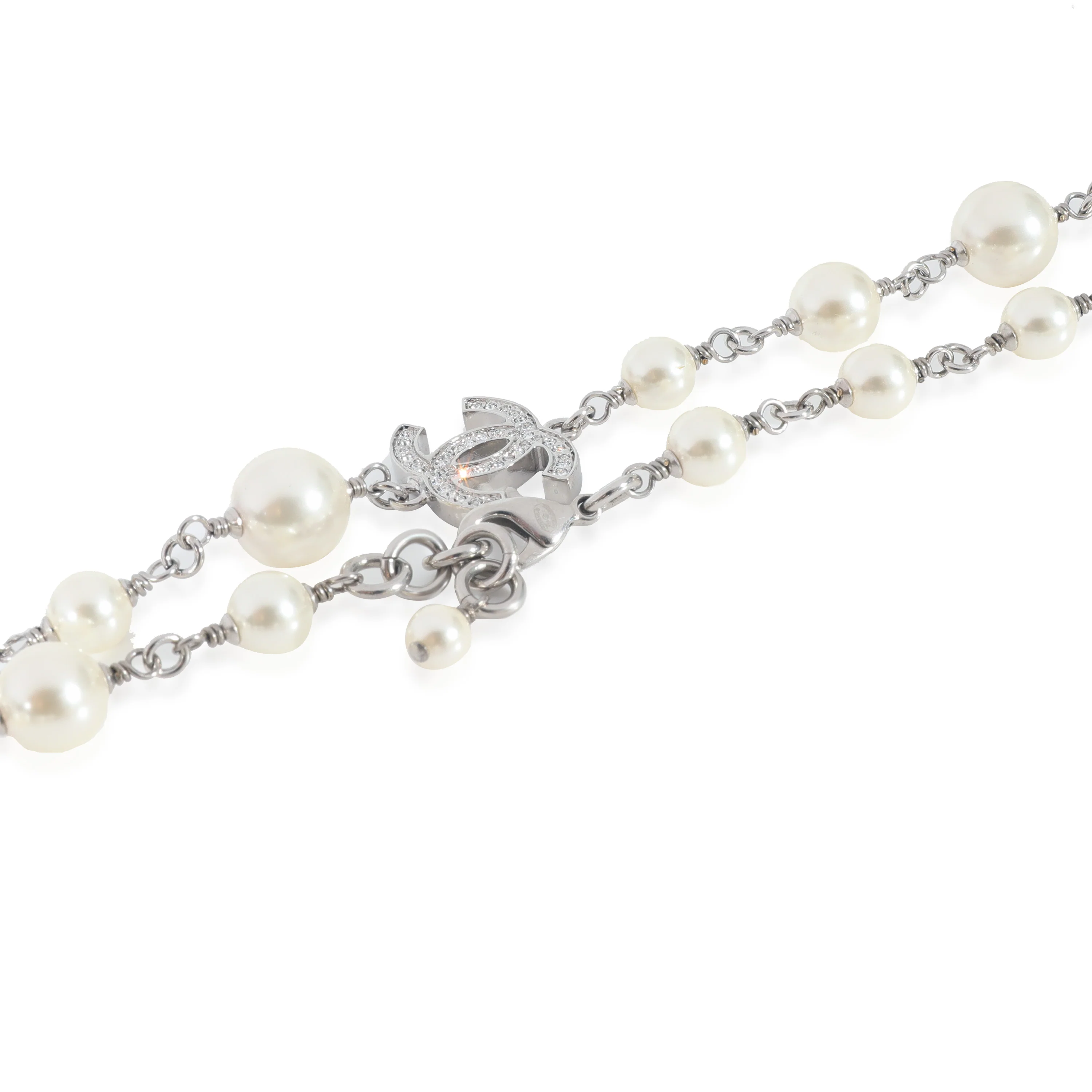 Chanel 2020 CC Necklace With Faux Pearls & Strass - Image 3