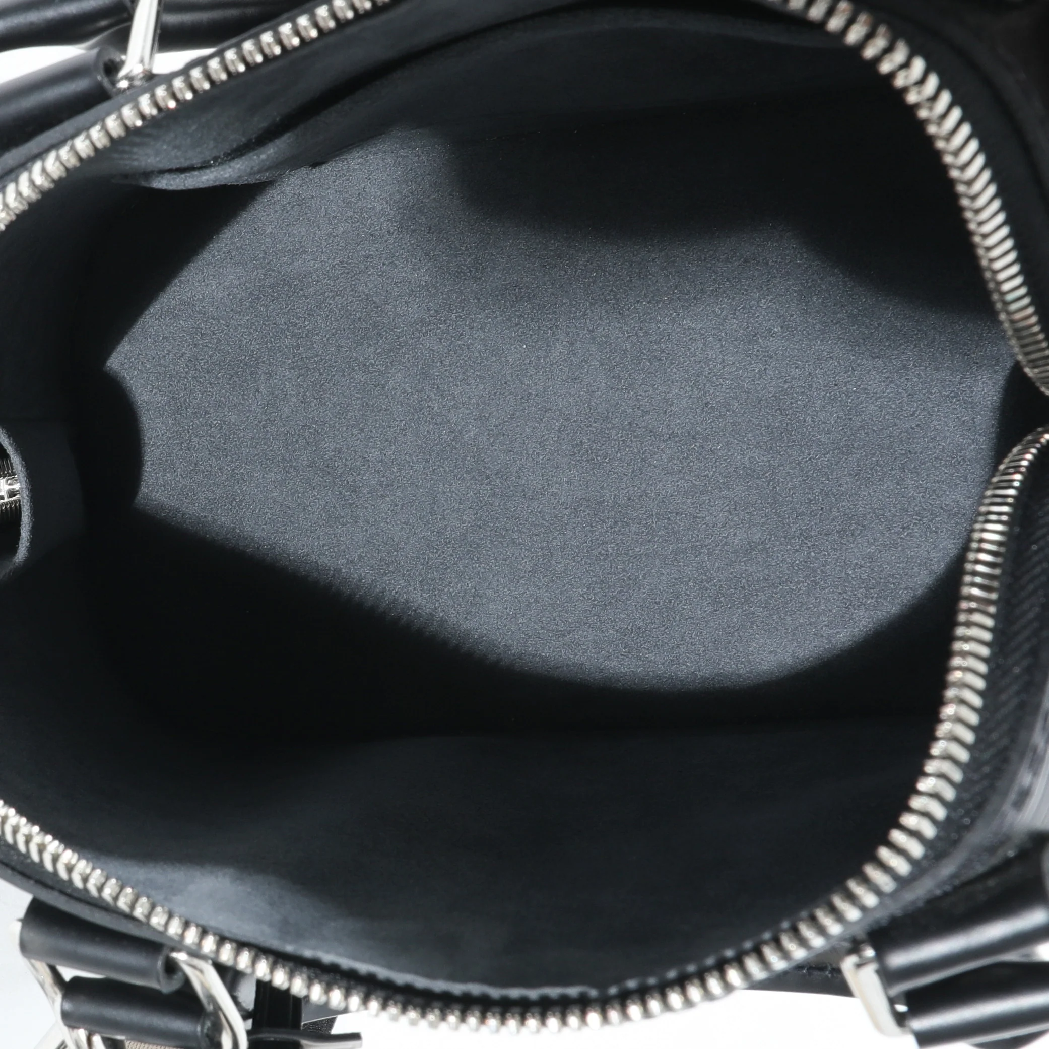 Louis Vuitton Black Epi Alma BB - Image 8