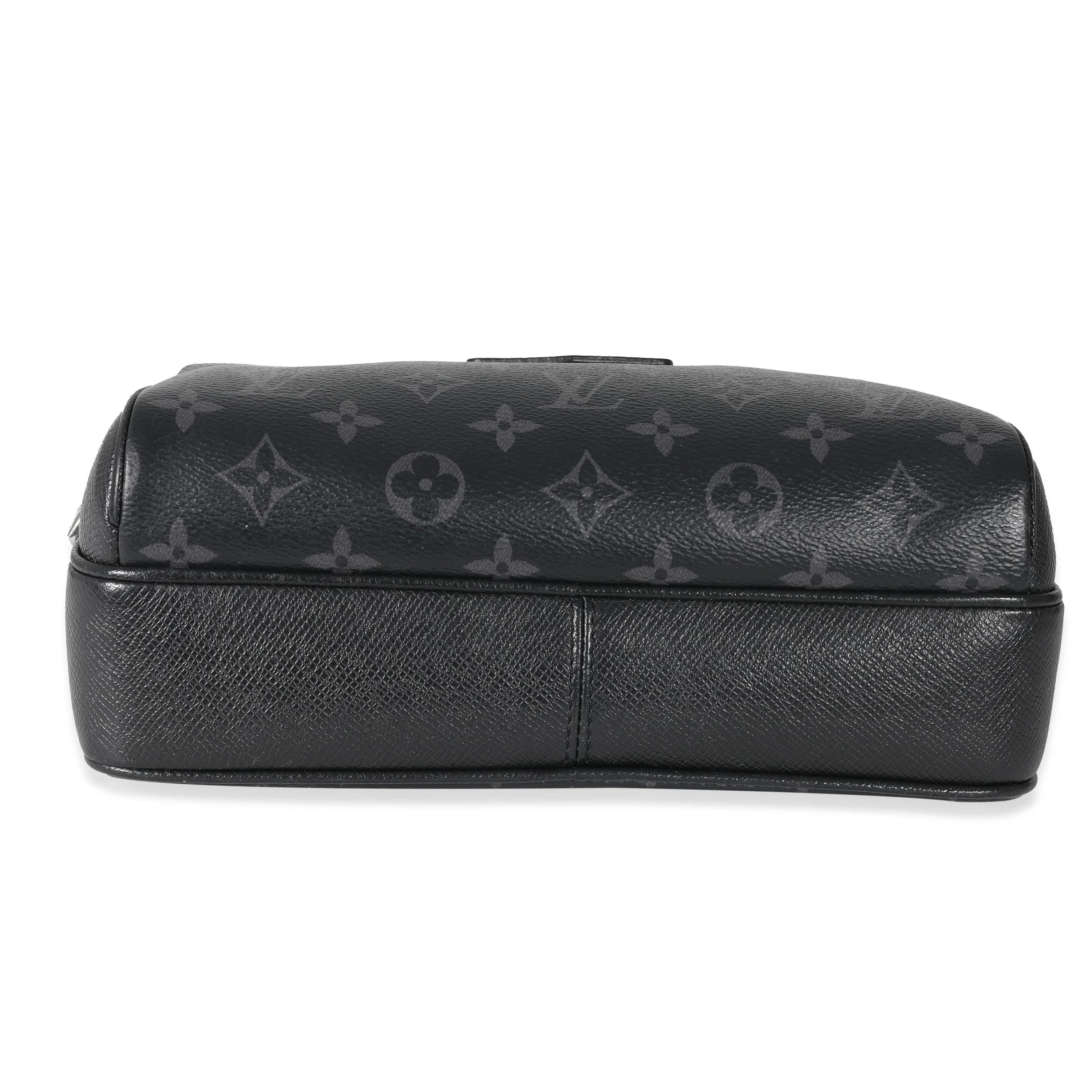 Louis Vuitton Black Taiga Monogram Eclipse Canvas Outdoor Messenger - Image 5