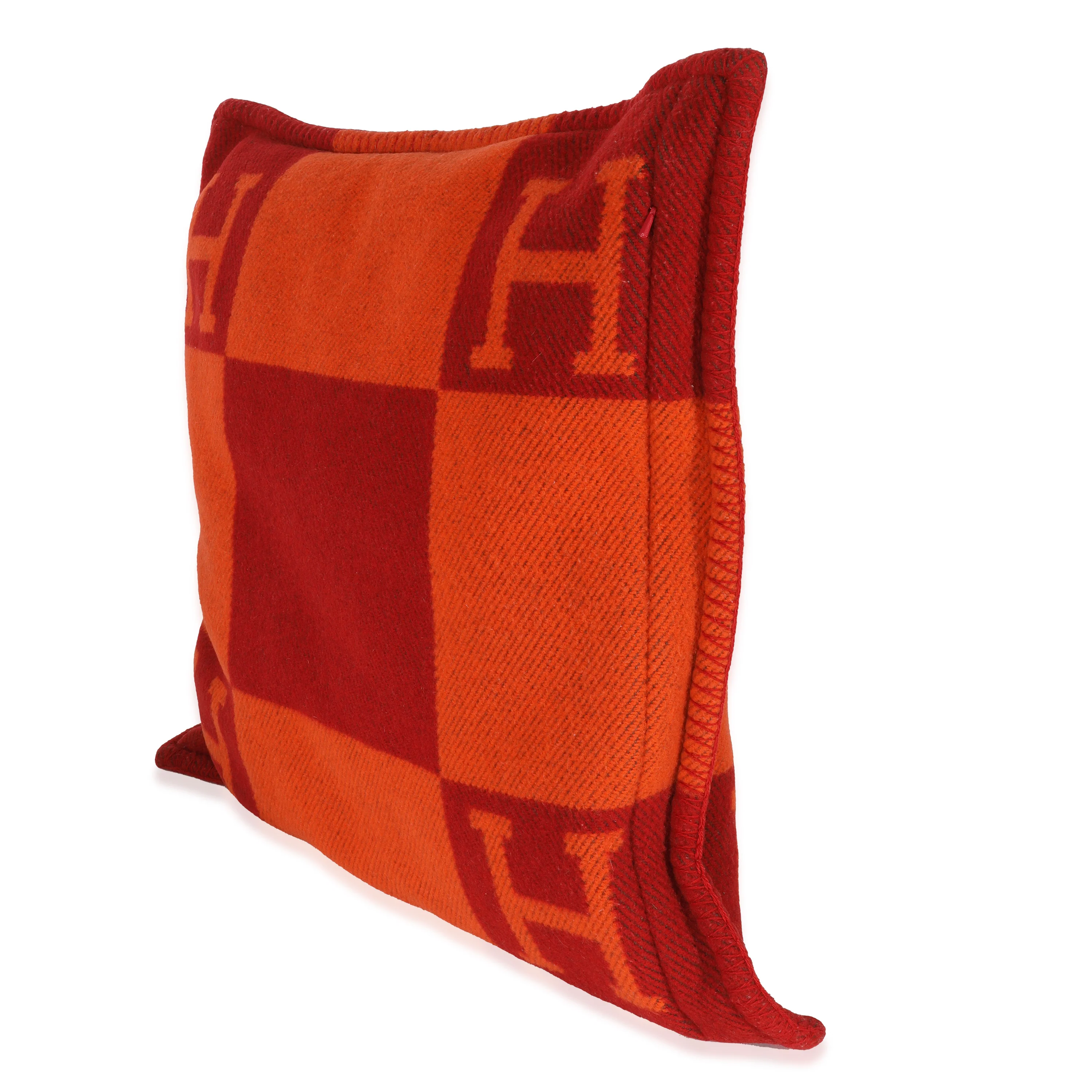 Hermès Wool Cashmere Red Orange Avalon GM - Image 2