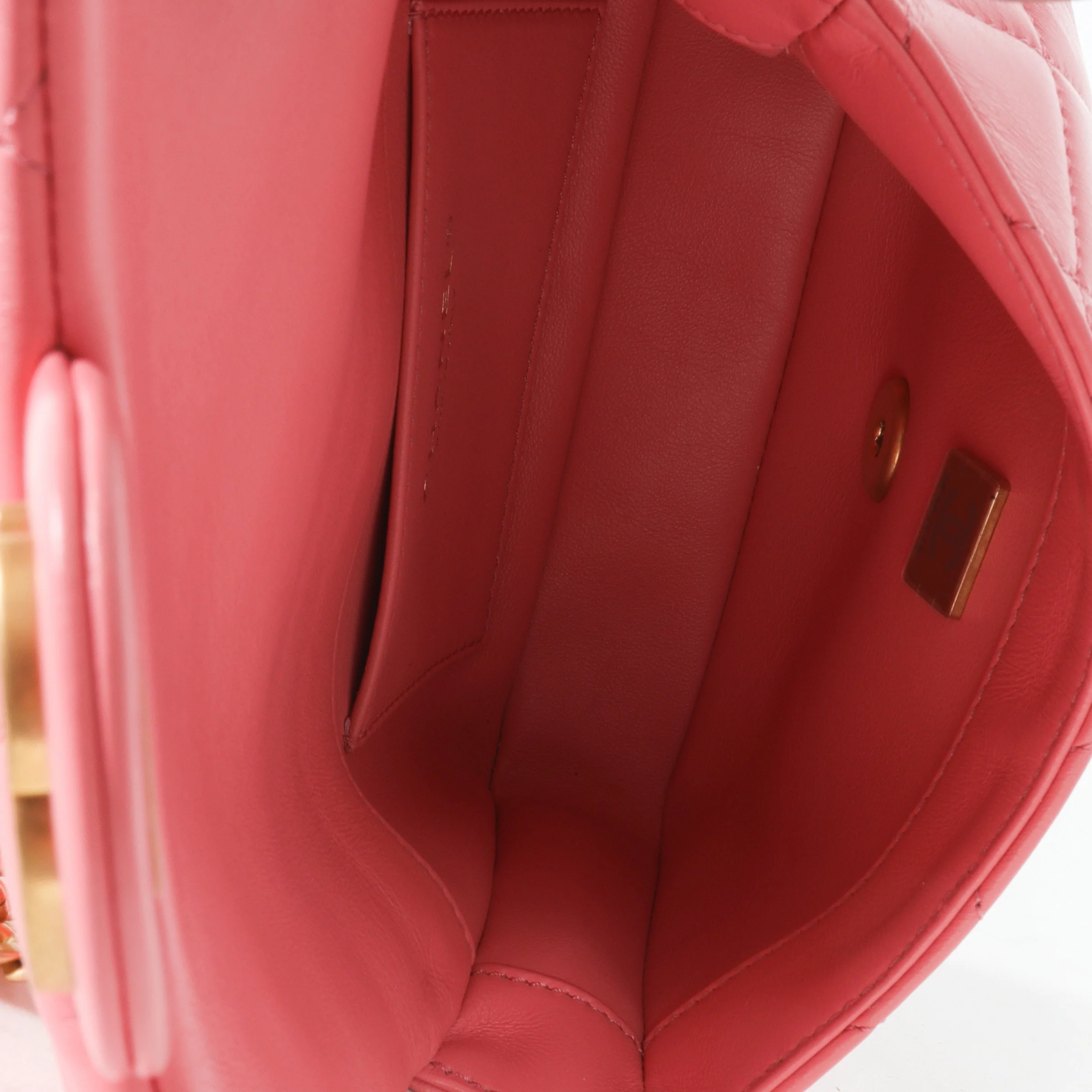 Chanel 22P Pink Lambskin Enamel Mini Pending Square Flap Bag - Image 9