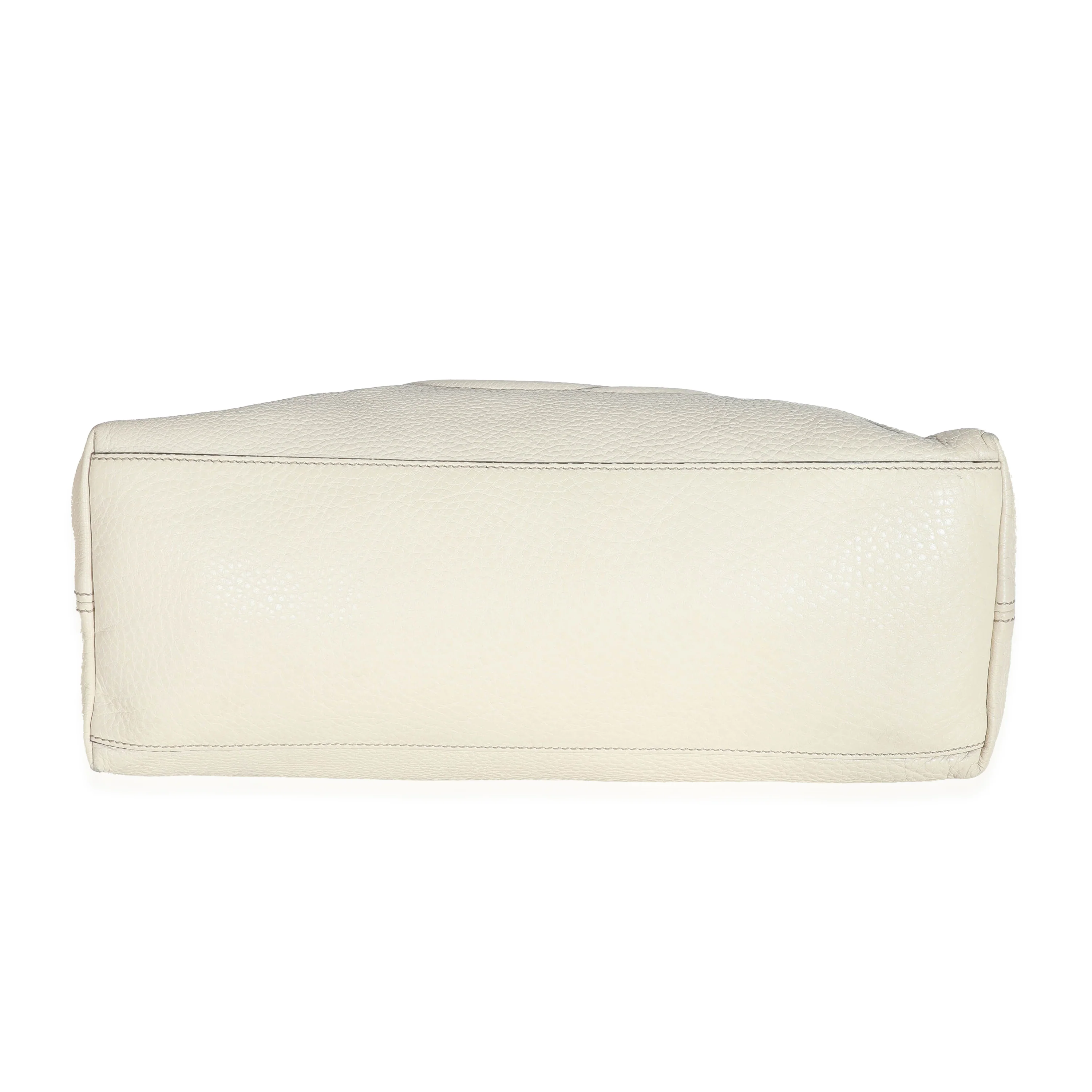 Gucci Cream Pebbled Calfskin Medium Soho Chain Tote - Image 4