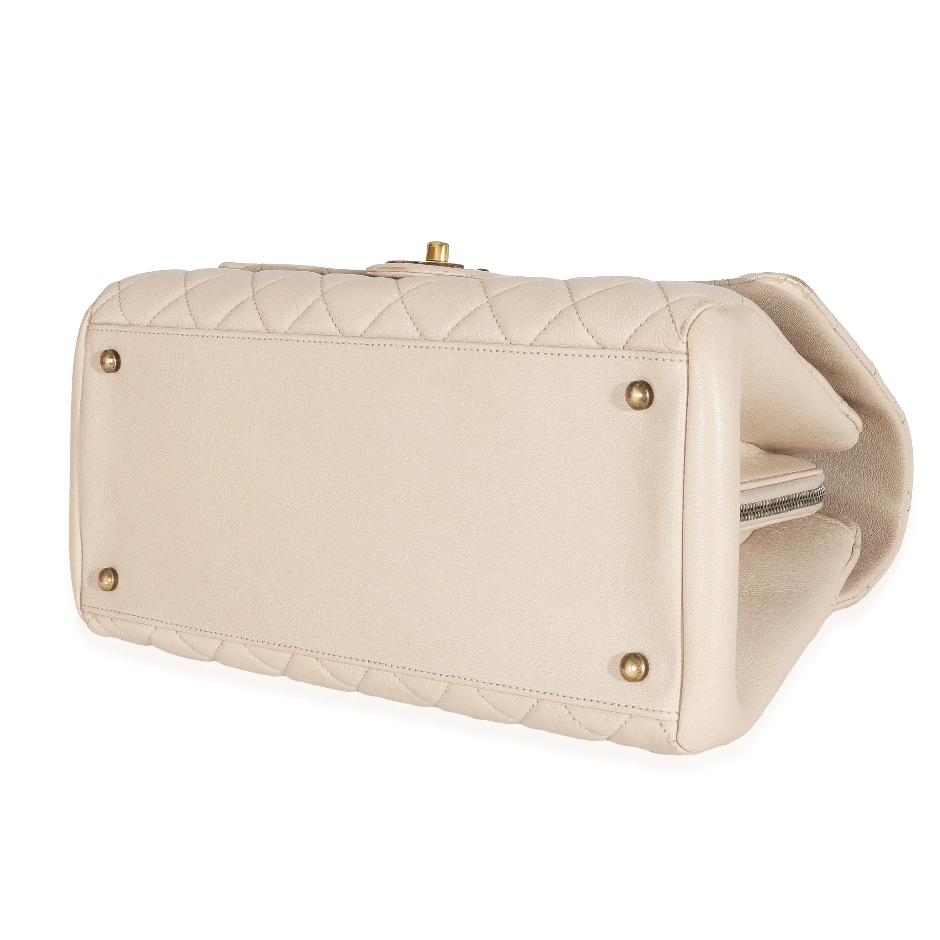 Chanel Beige Quilted Sheepskin Trapezio Flap Bag - Image 6