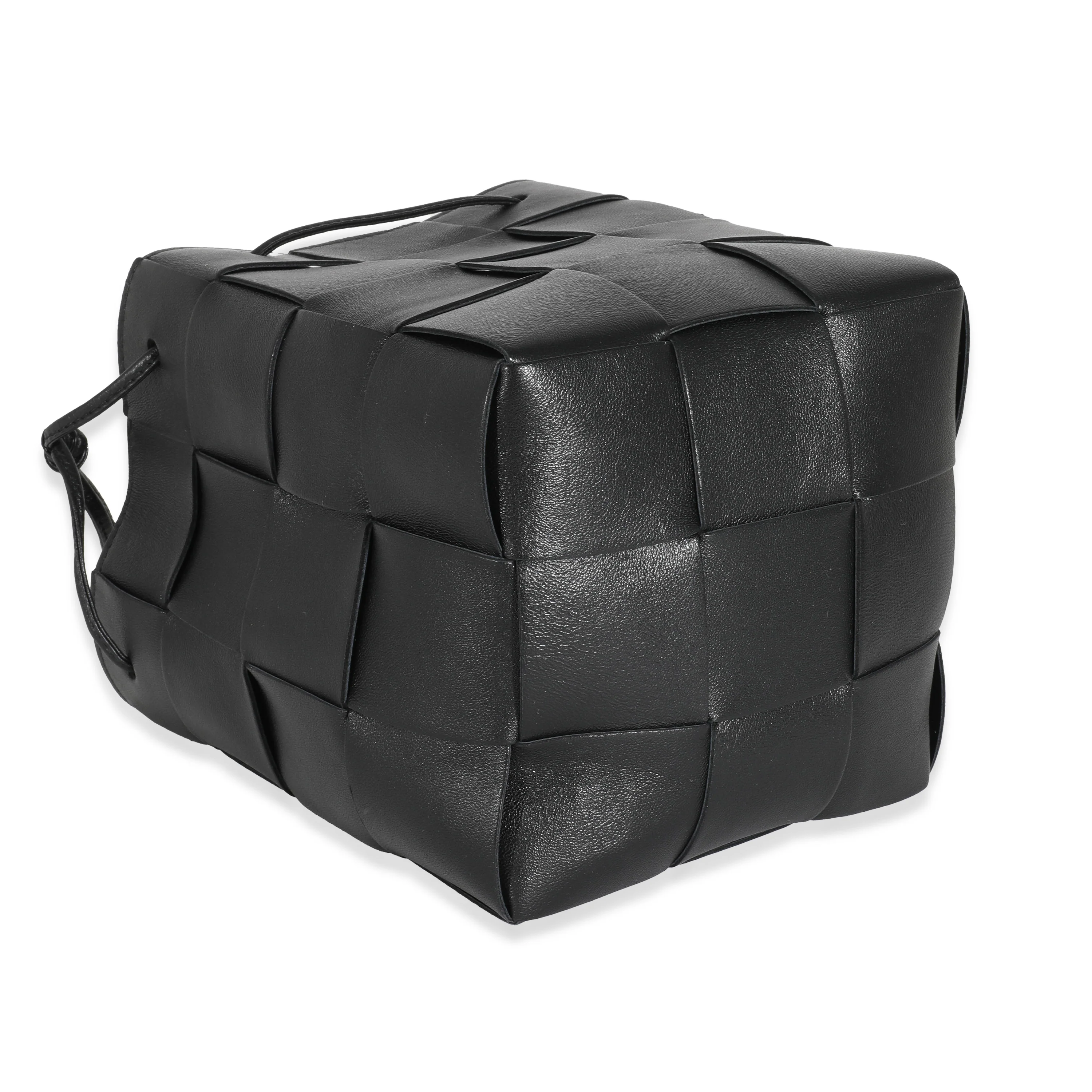 Bottega Veneta Black Lambskin Intrecciato Small Cassette Bucket Bag - Image 6
