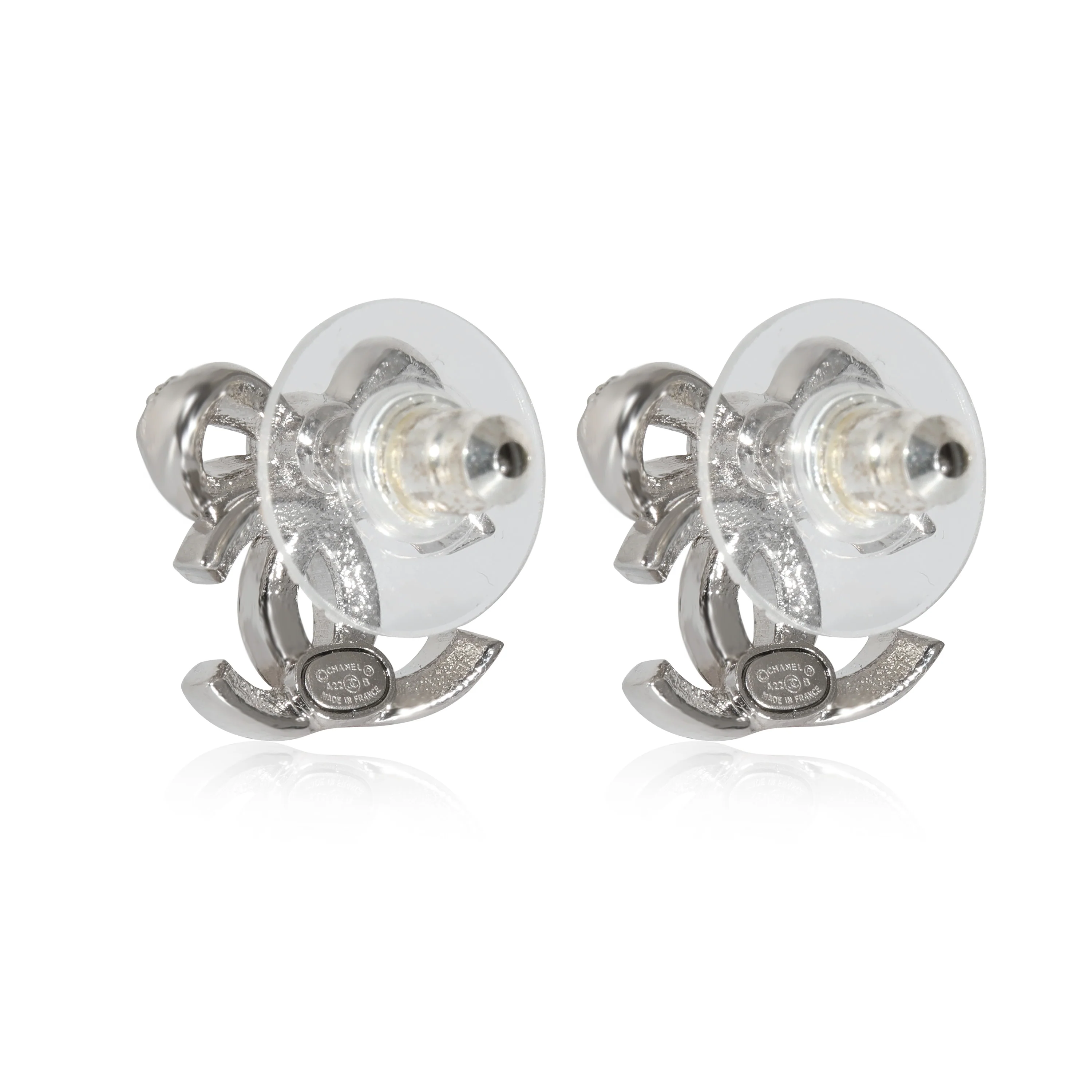 Chanel Silver Toned  2022 CC Bow Strass Earrings - Image 3