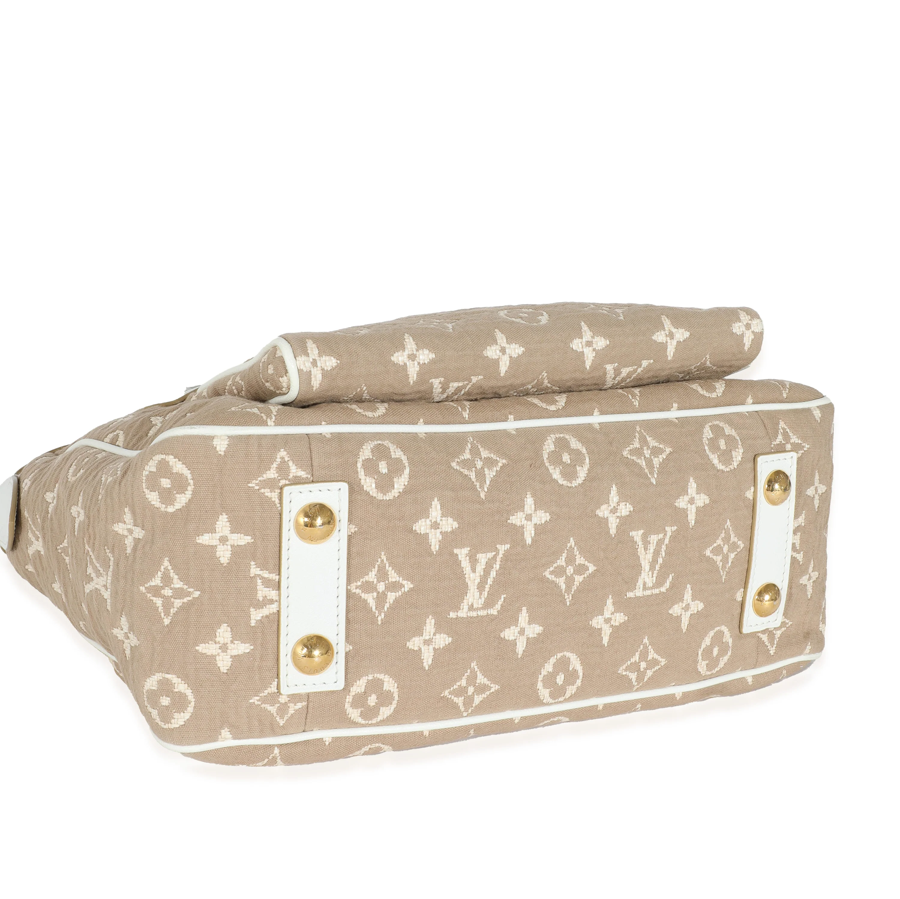 Louis Vuitton Blanc Monogram Jacquard Sabbia Cabas MM - Image 3