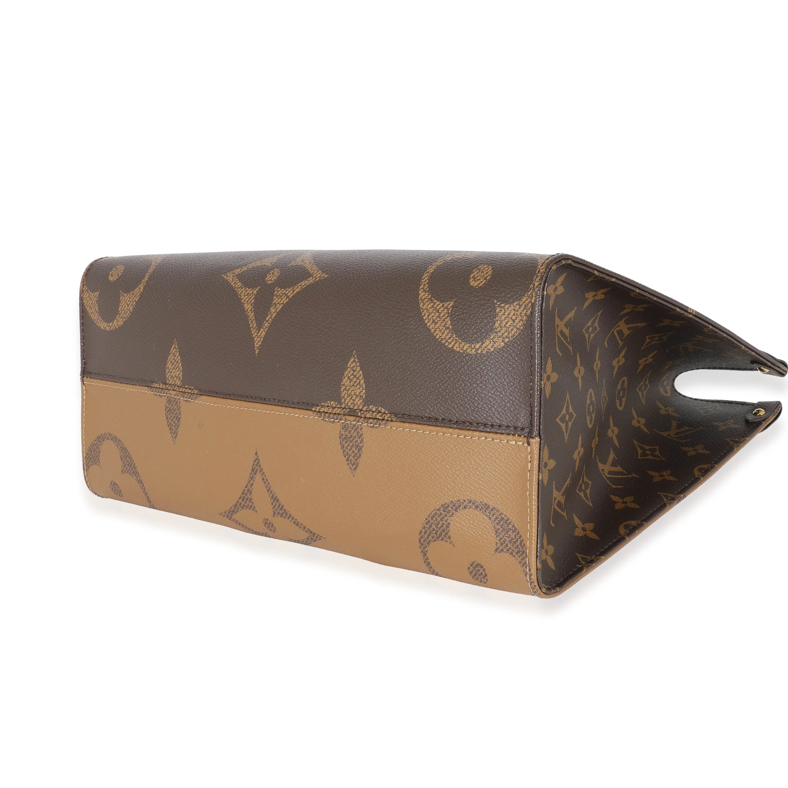 Louis Vuitton Giant Monogram Reverse Canvas Onthego MM - Image 6