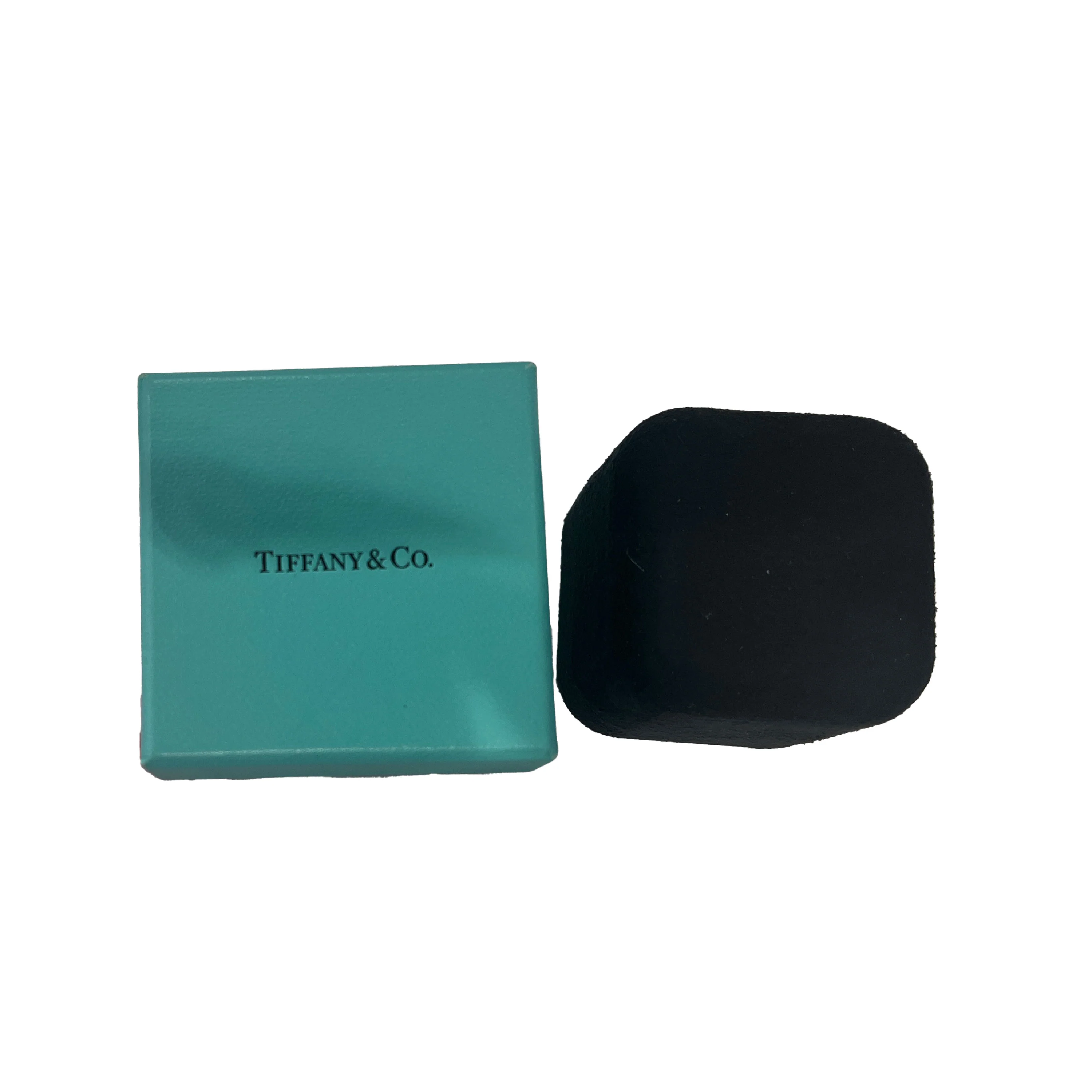 Tiffany & Co. Novo Wedding Band in  Platinum 0.16 CTW - Image 4