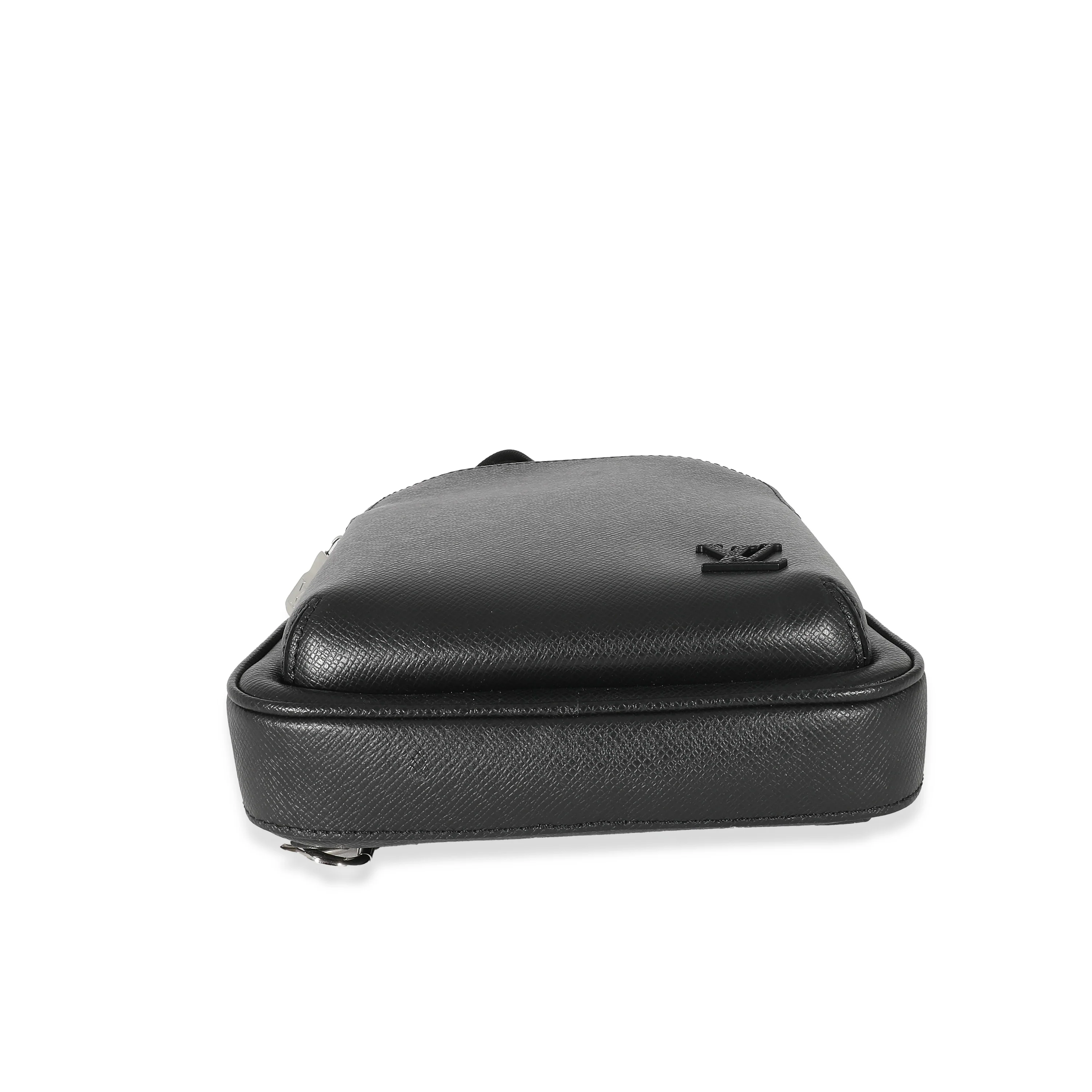 Louis Vuitton Black Taiga Avenue Sling Bag - Image 7