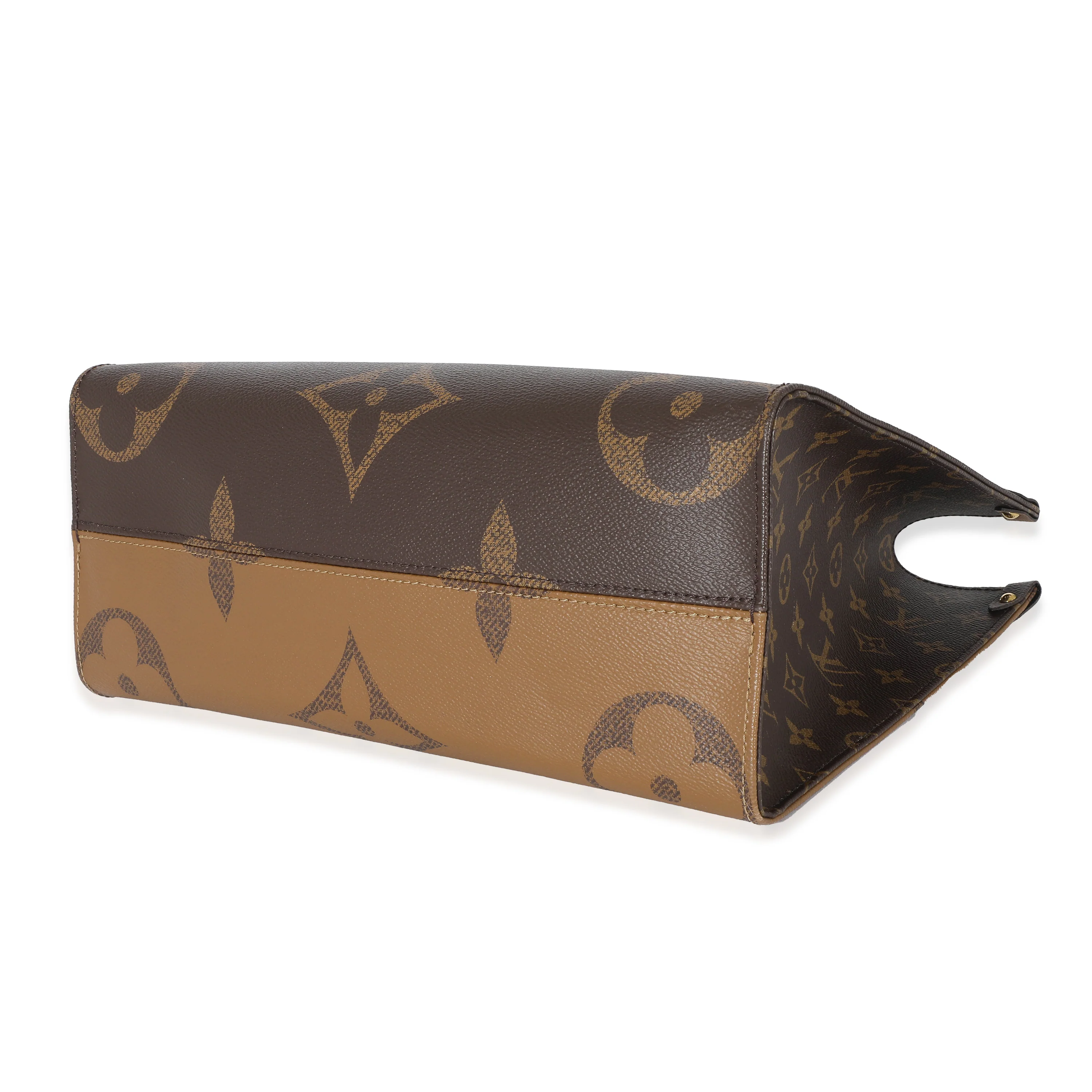 Louis Vuitton Giant Reverse Monogram Canvas Onthego MM - Image 5