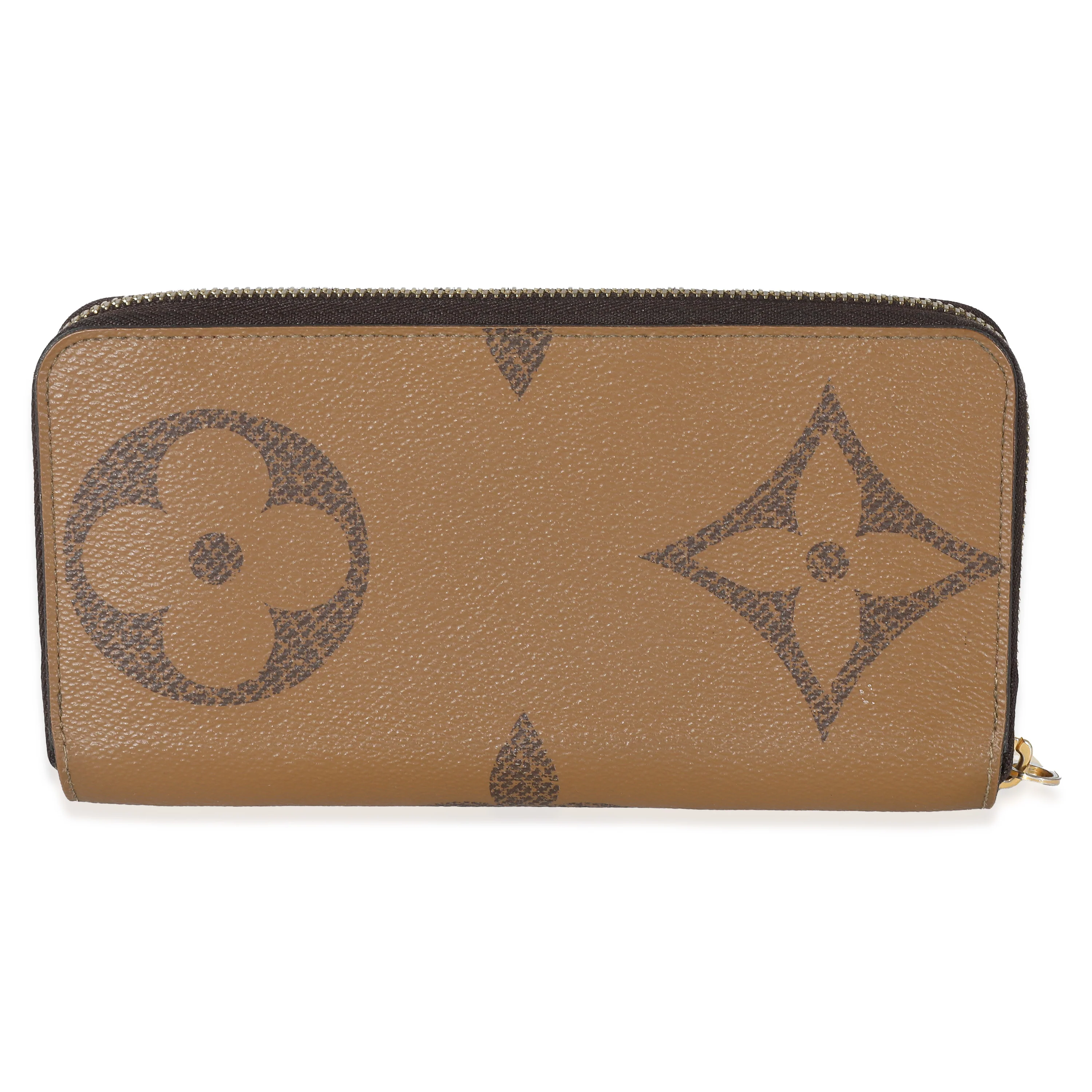Louis Vuitton Giant Monogram Reverse Canvas Zippy Wallet - Image 3
