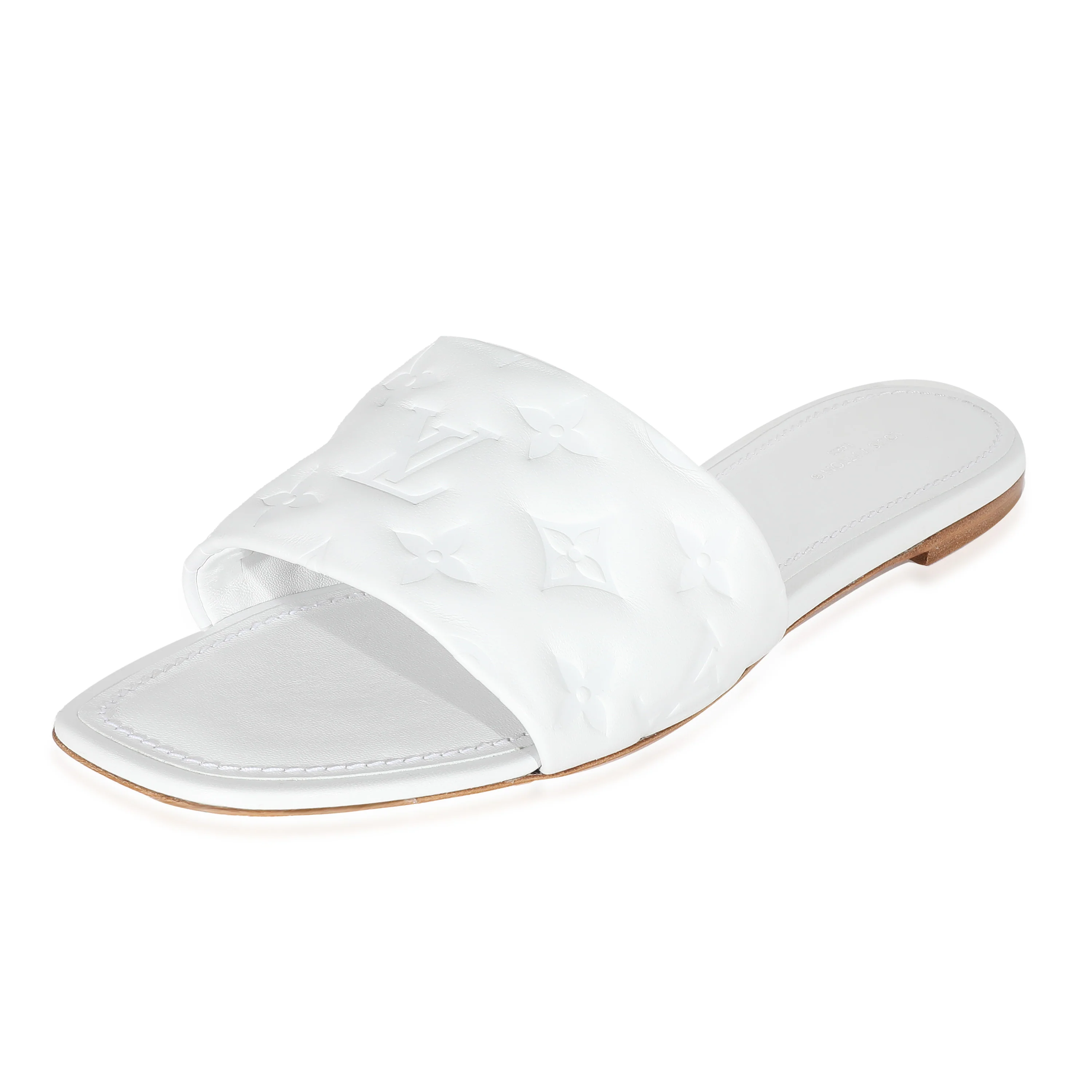 Louis Vuitton White Monogram Embossed Lambskin Revival Flat Mule - Image 2