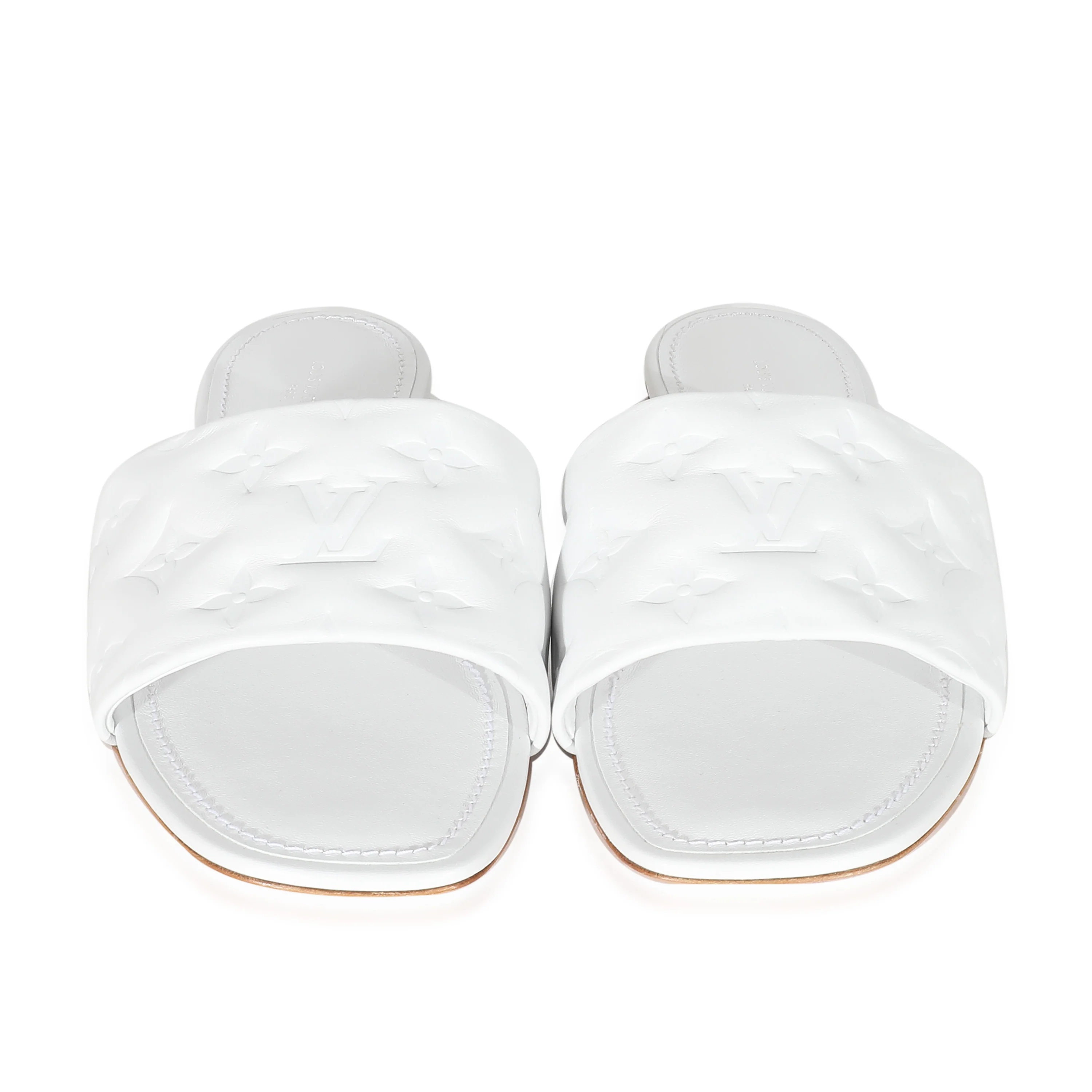 Louis Vuitton White Monogram Embossed Lambskin Revival Flat Mule - Image 3