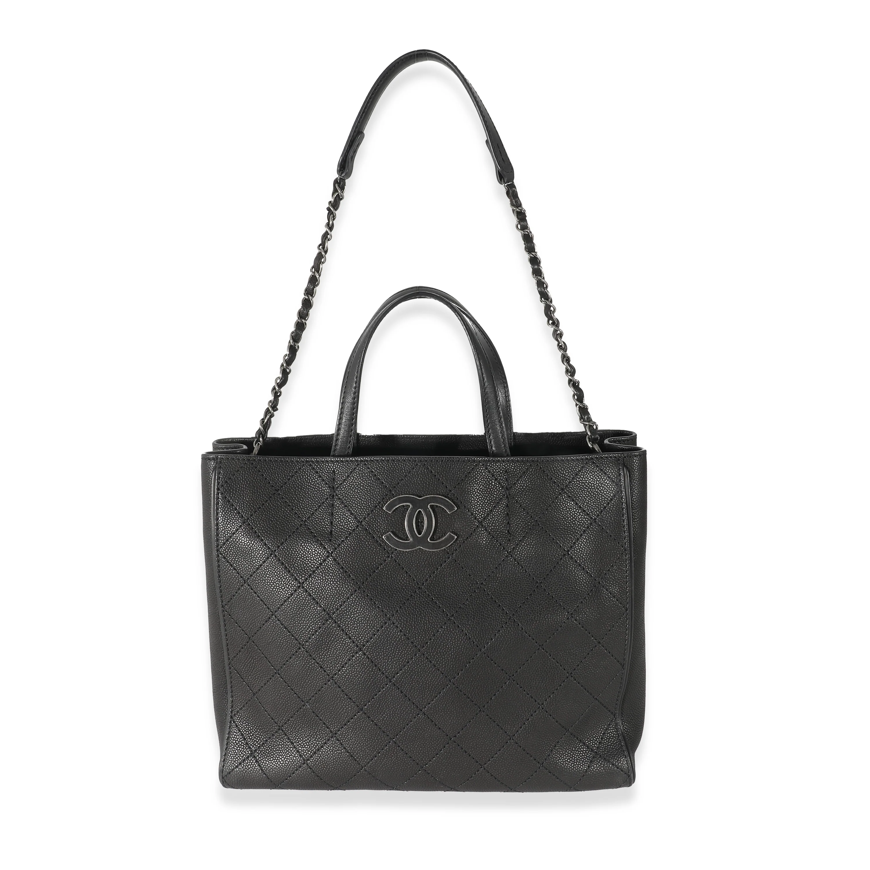 Chanel Black Stitched Grained Calfskin Hamptons Tote - Image 4