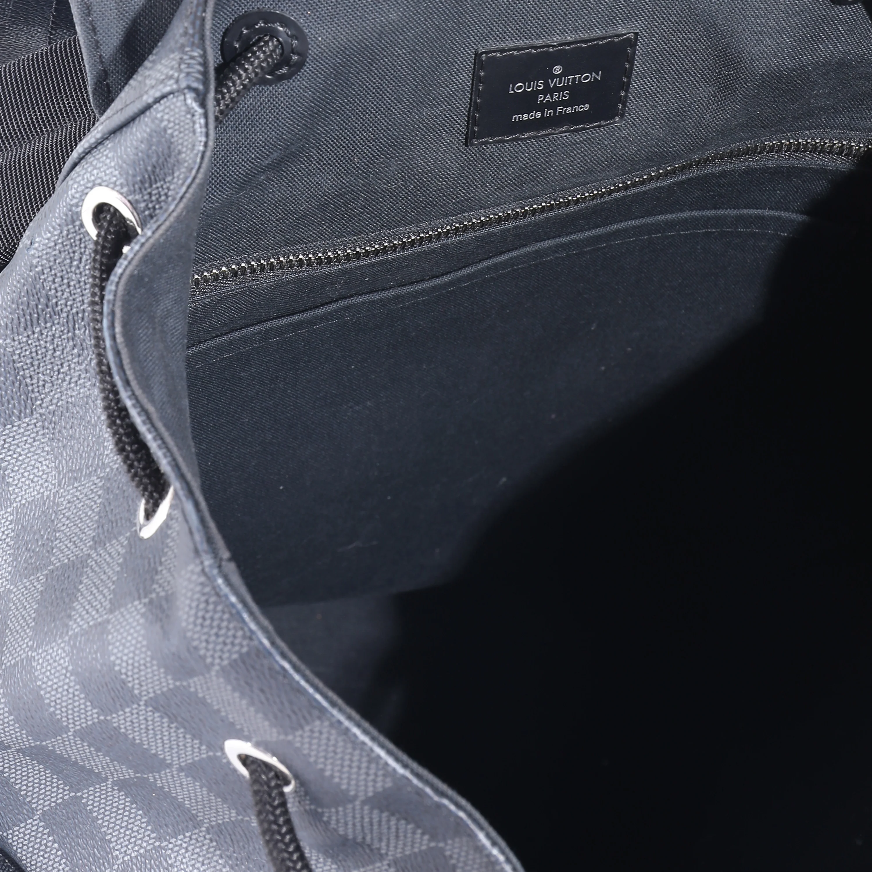 Louis Vuitton Damier Graphite Christopher Backpack - Image 3