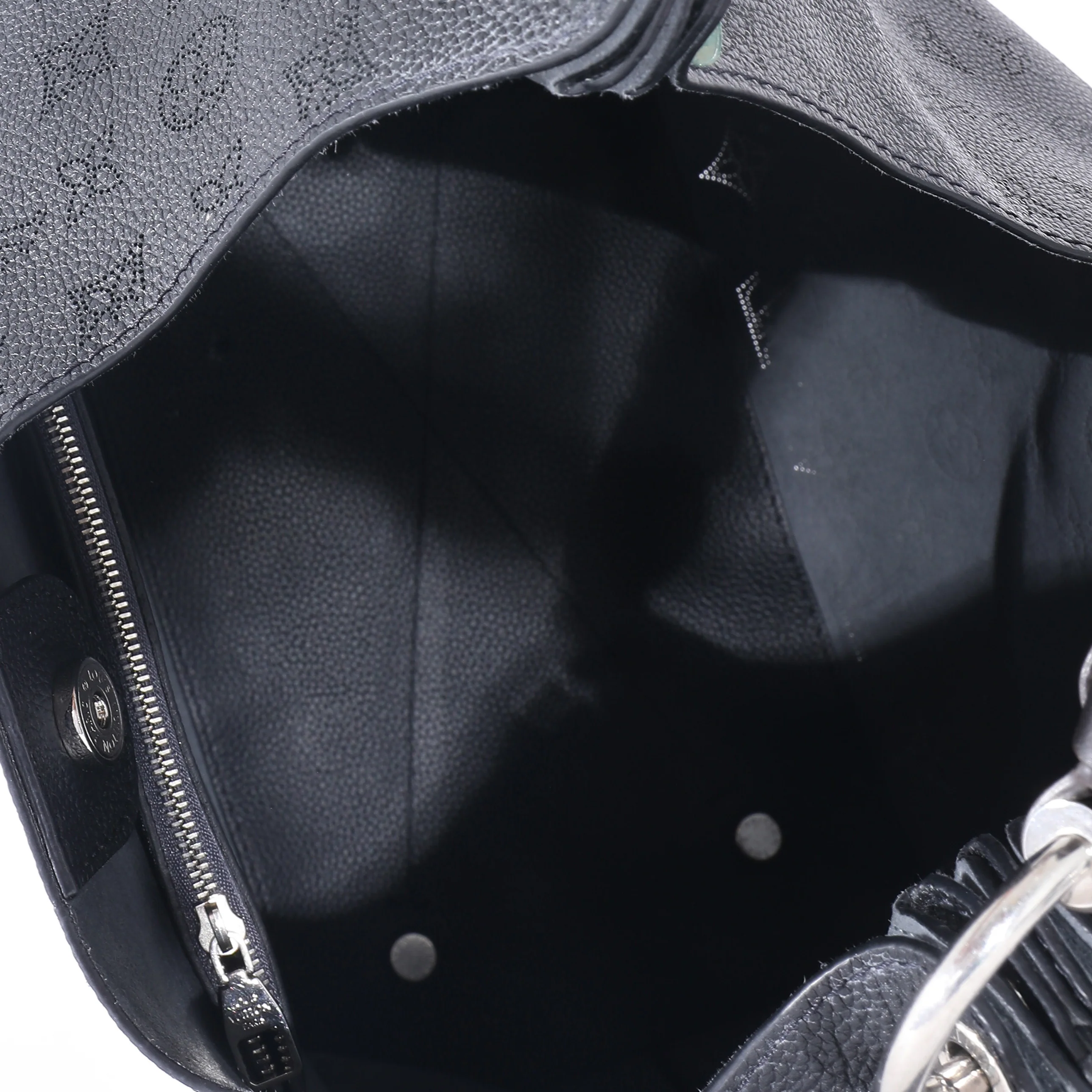Louis Vuitton Black Monogram Mahina Carmel Hobo - Image 8