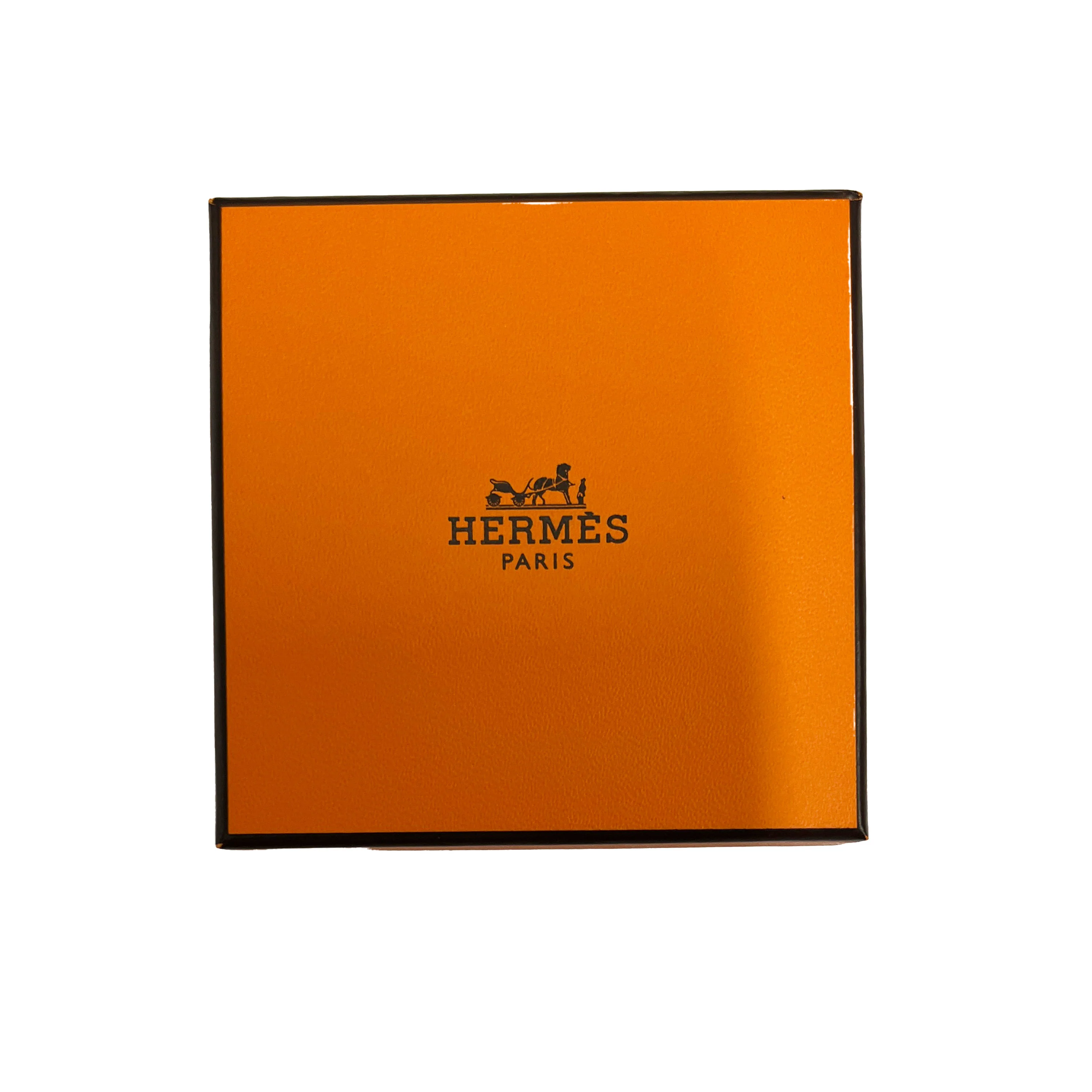 Gold Plated Hermès Clic Clac H Bracelet in Blanc - Image 5