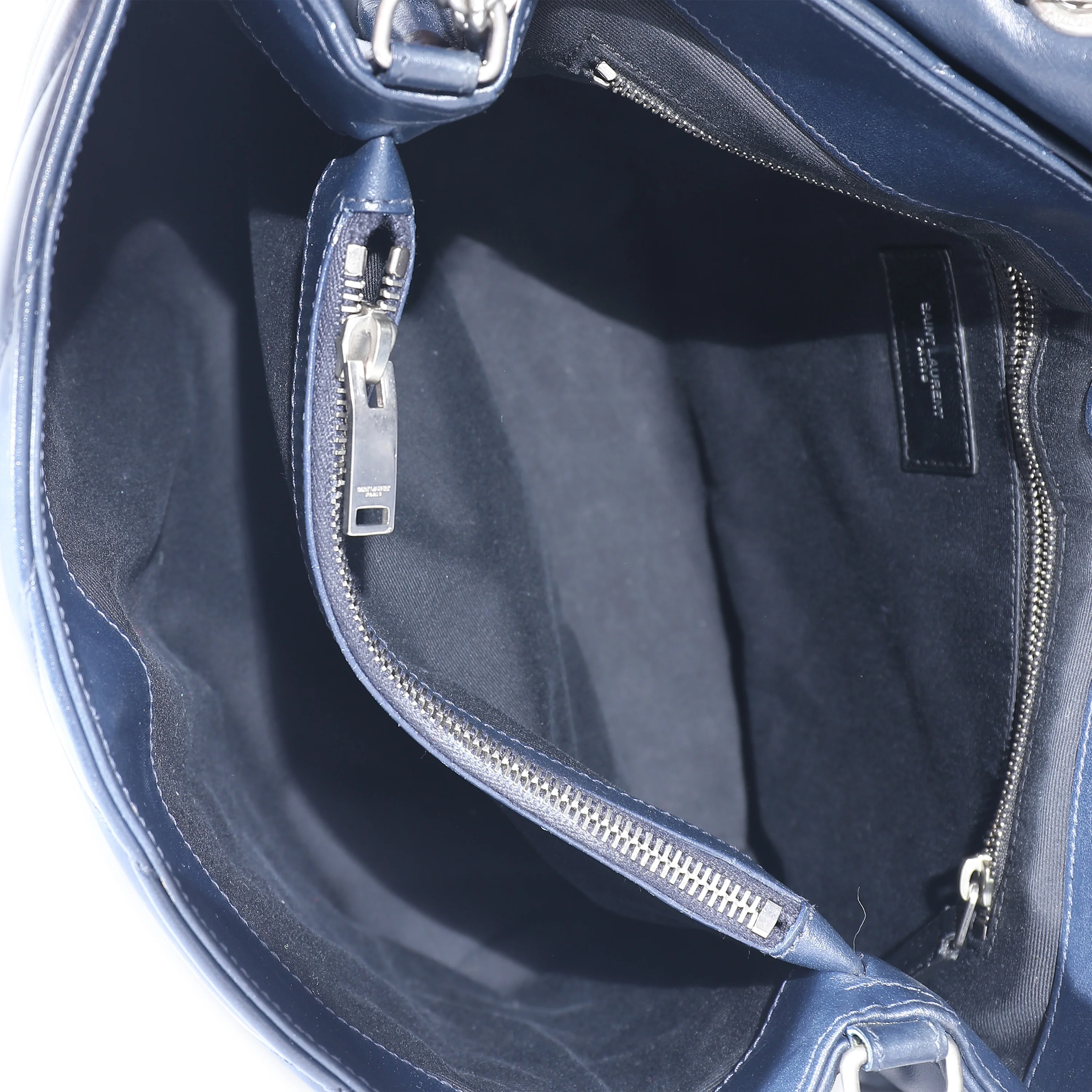 Saint Laurent Navy Calf Leather Matelasse Medium Loulou - Image 8