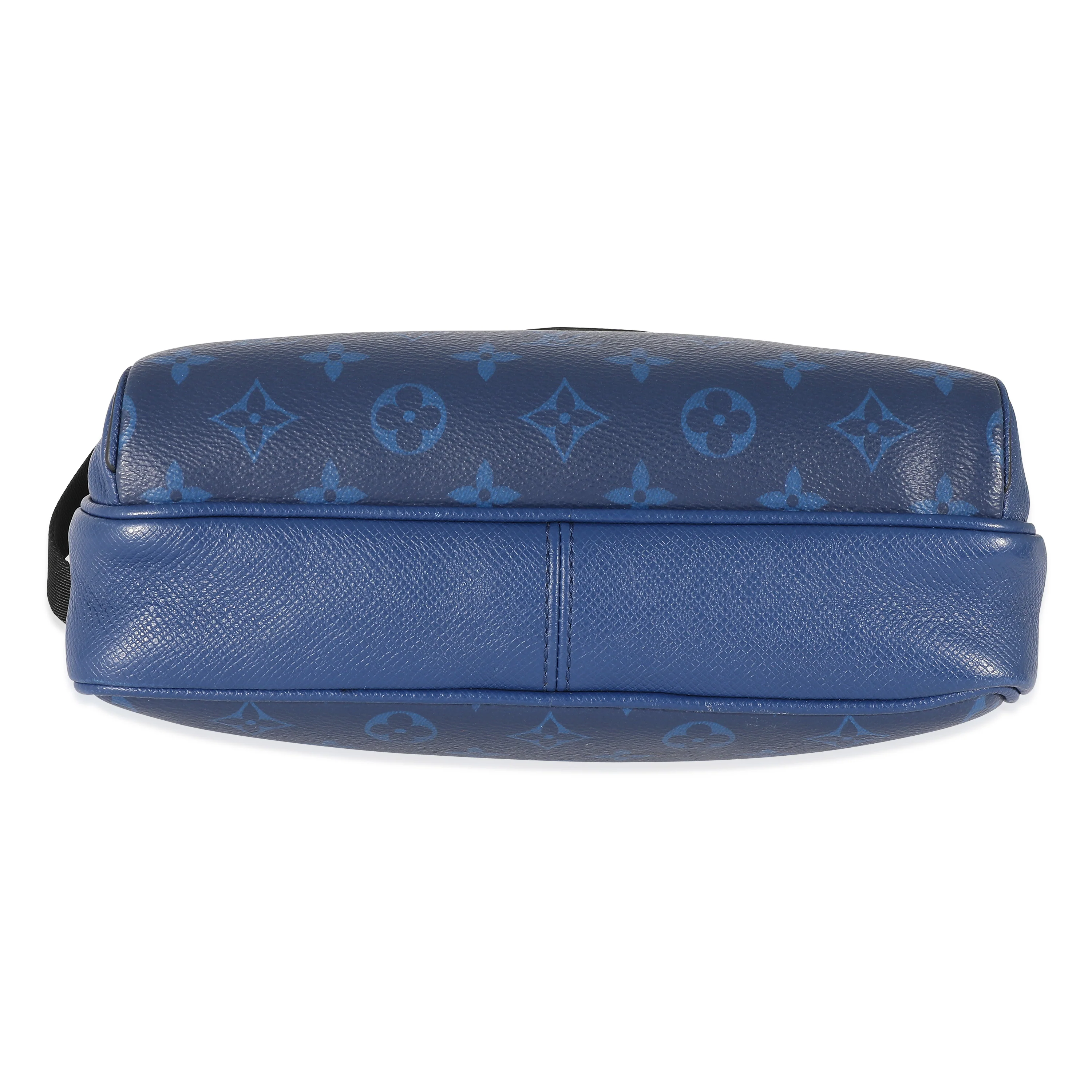 Louis Vuitton Cobalt Taiga Monogram Outdoor Messenger - Image 7