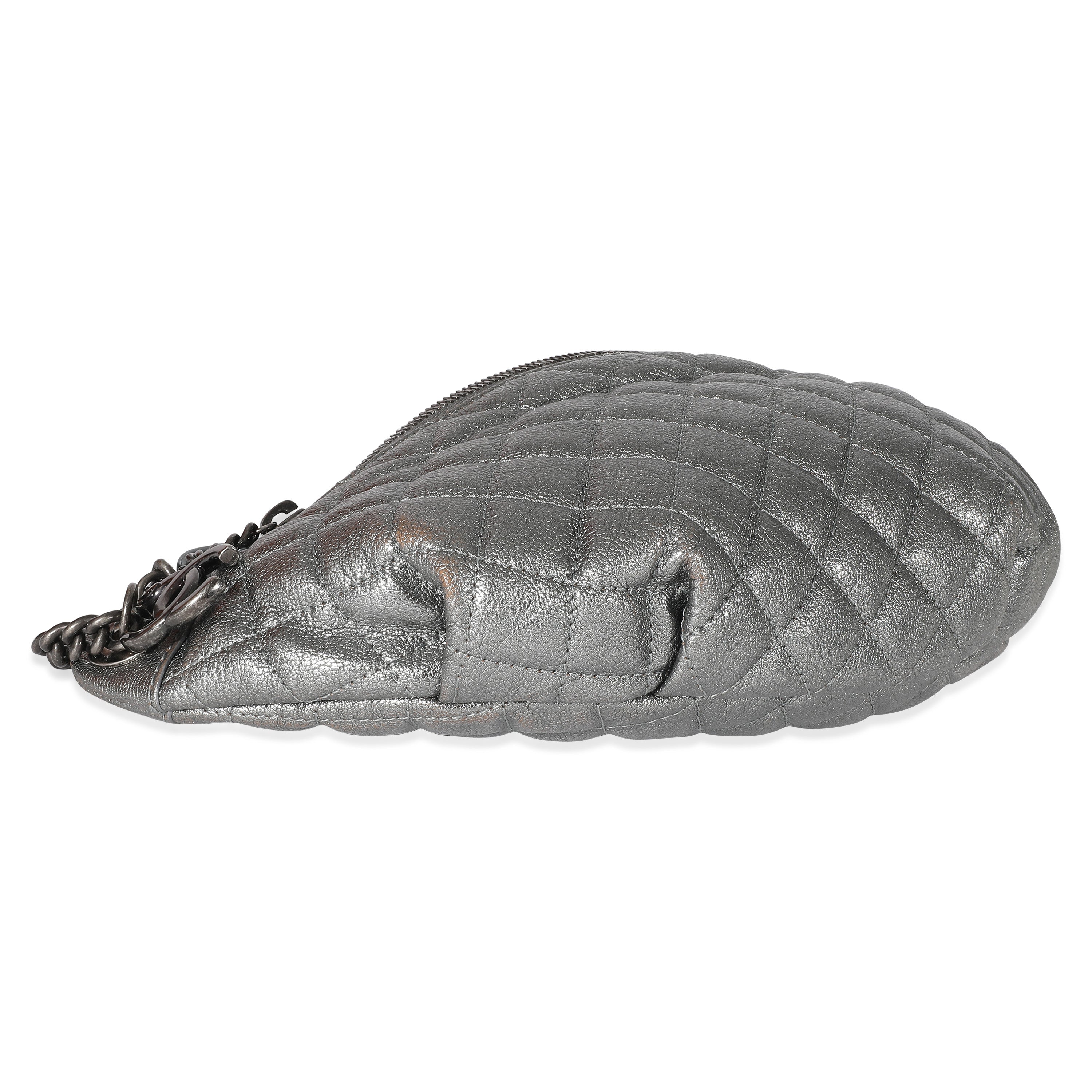 Chanel Silver Metallic Calfskin Banane Waist Bag - Image 5