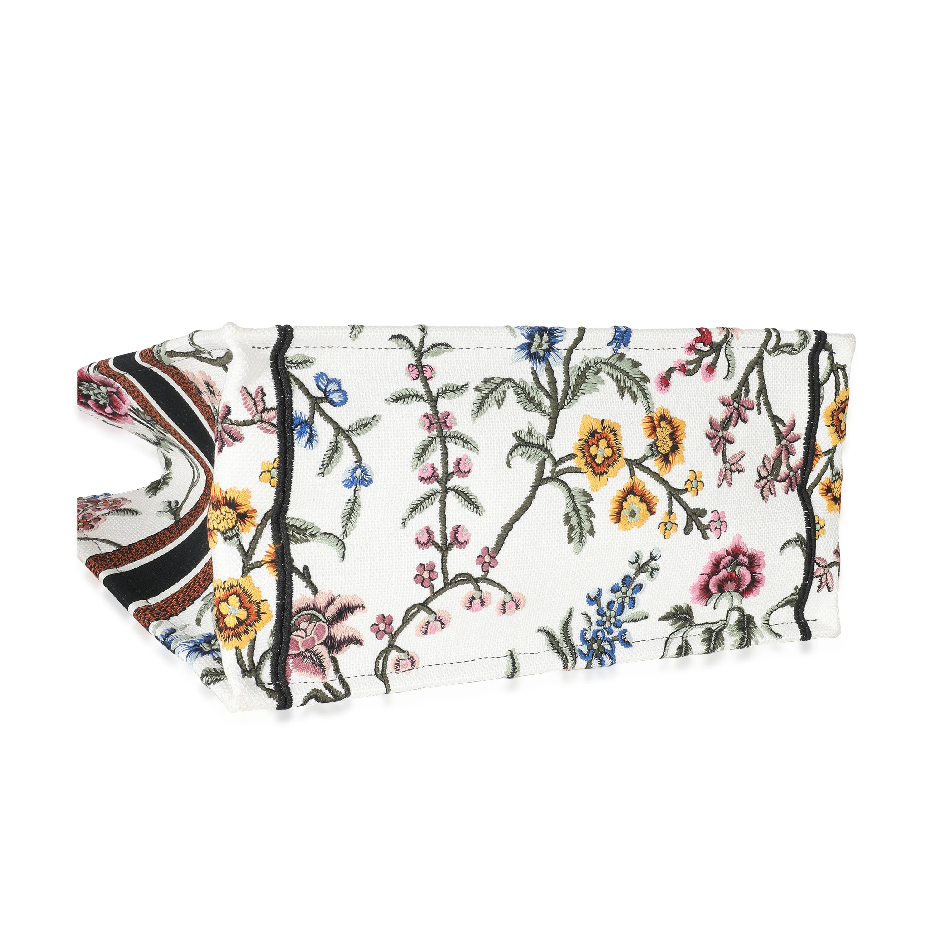 Christian Dior White Dior Petites Fleurs Embroidery Medium Dior Book Tote - Image 6