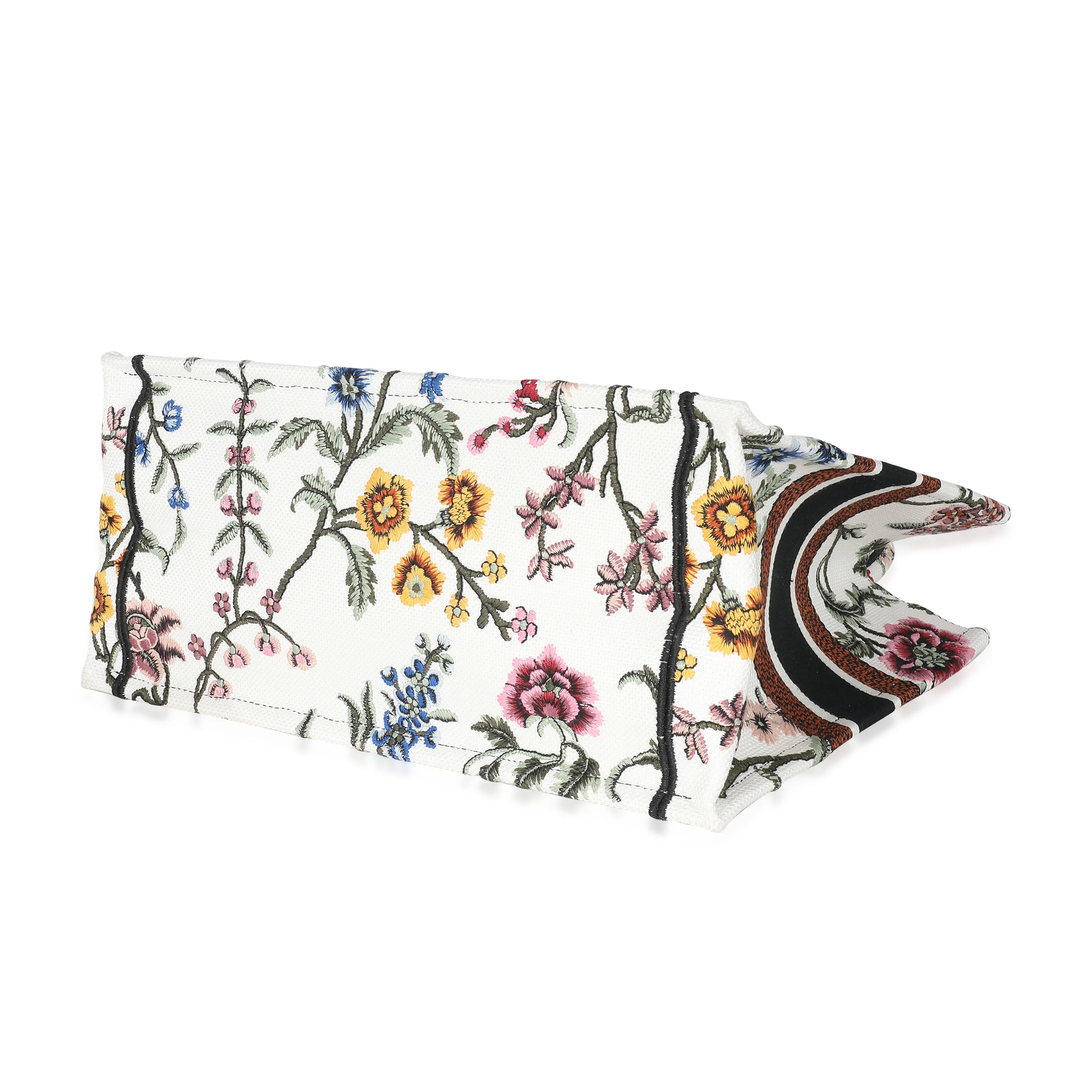 Christian Dior White Dior Petites Fleurs Embroidery Medium Dior Book Tote - Image 7