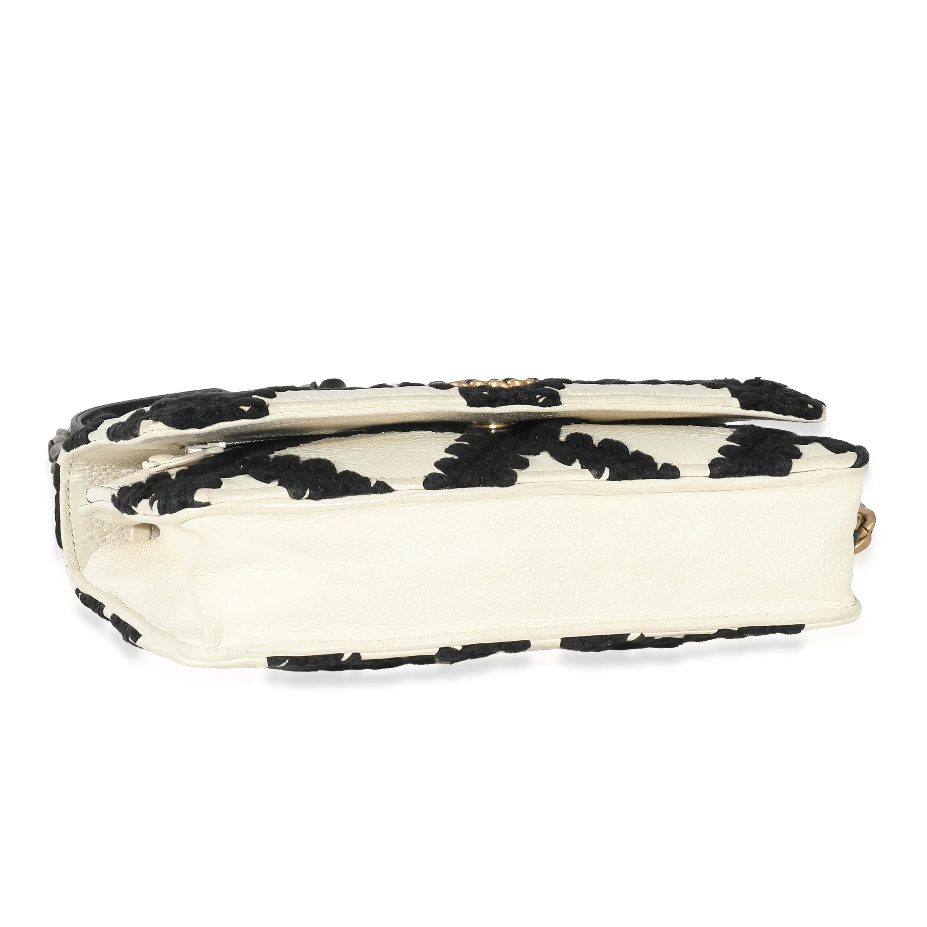 Chanel White Black Calfskin Crochet Chanel 19 Wallet On Chain - Image 6