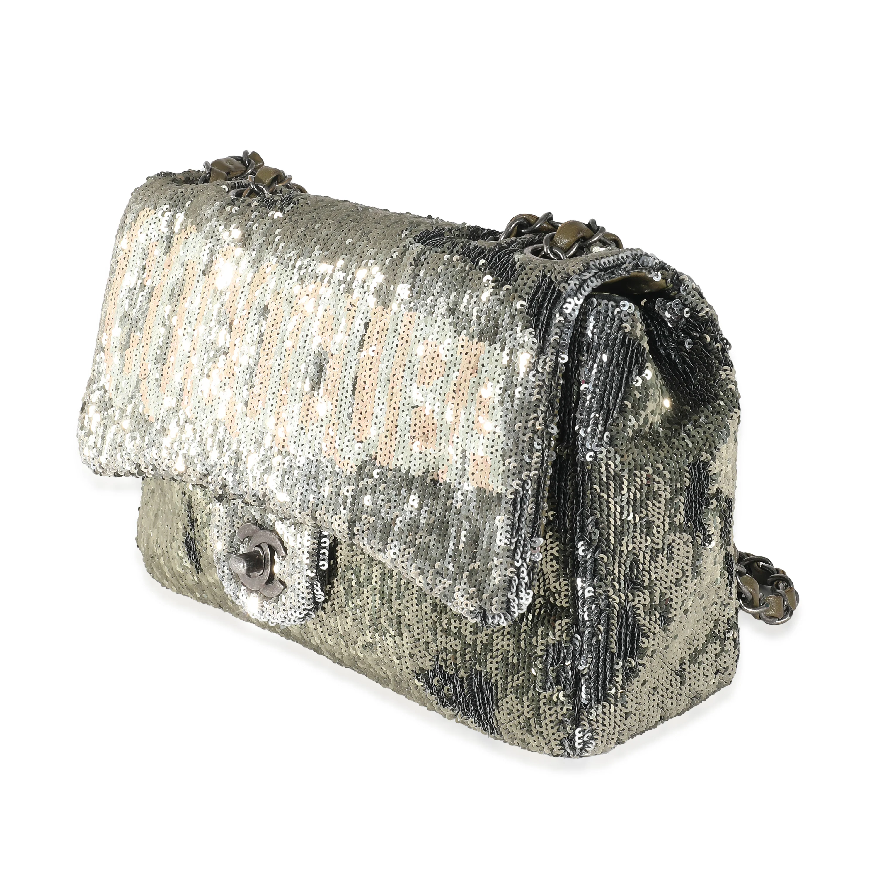 Chanel Green Sequin Coco Cuba Medium Flap Bag - Image 2