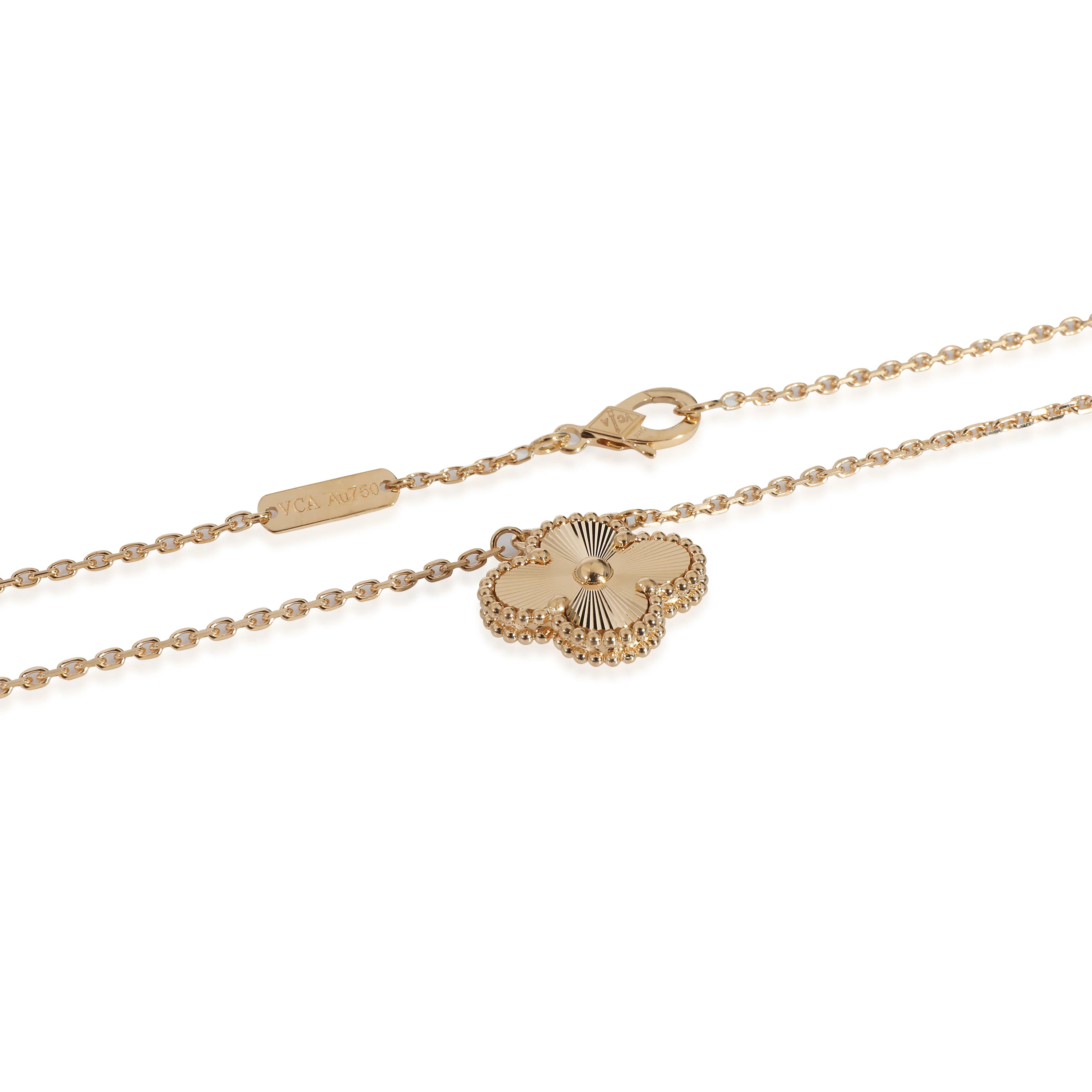 Van Cleef & Arpels Vintage Alhambra Guilloche Pendant in 18k Yellow Gold - Image 4