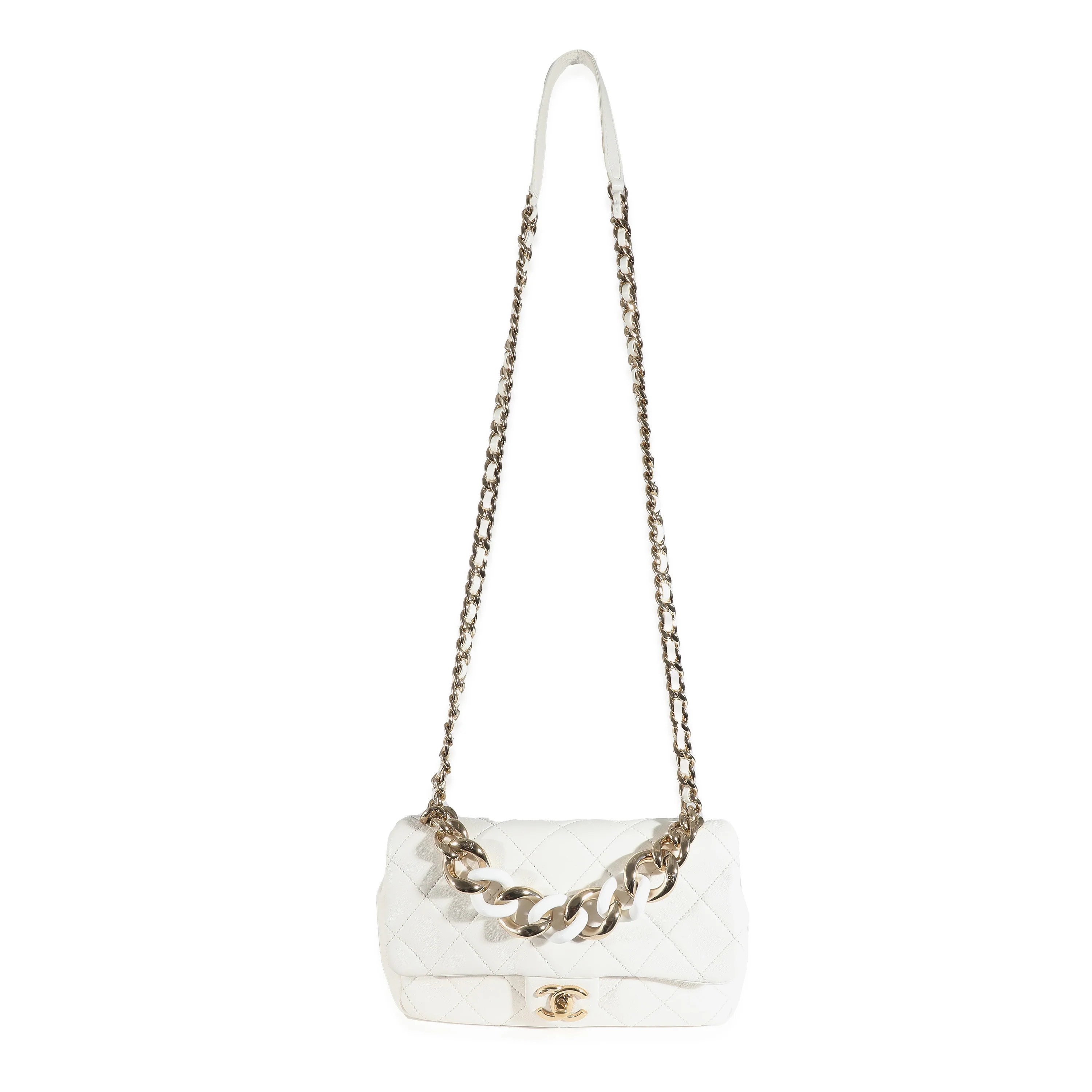 White Quilted Lambskin Elegant Chain Flap Bag - Image 4